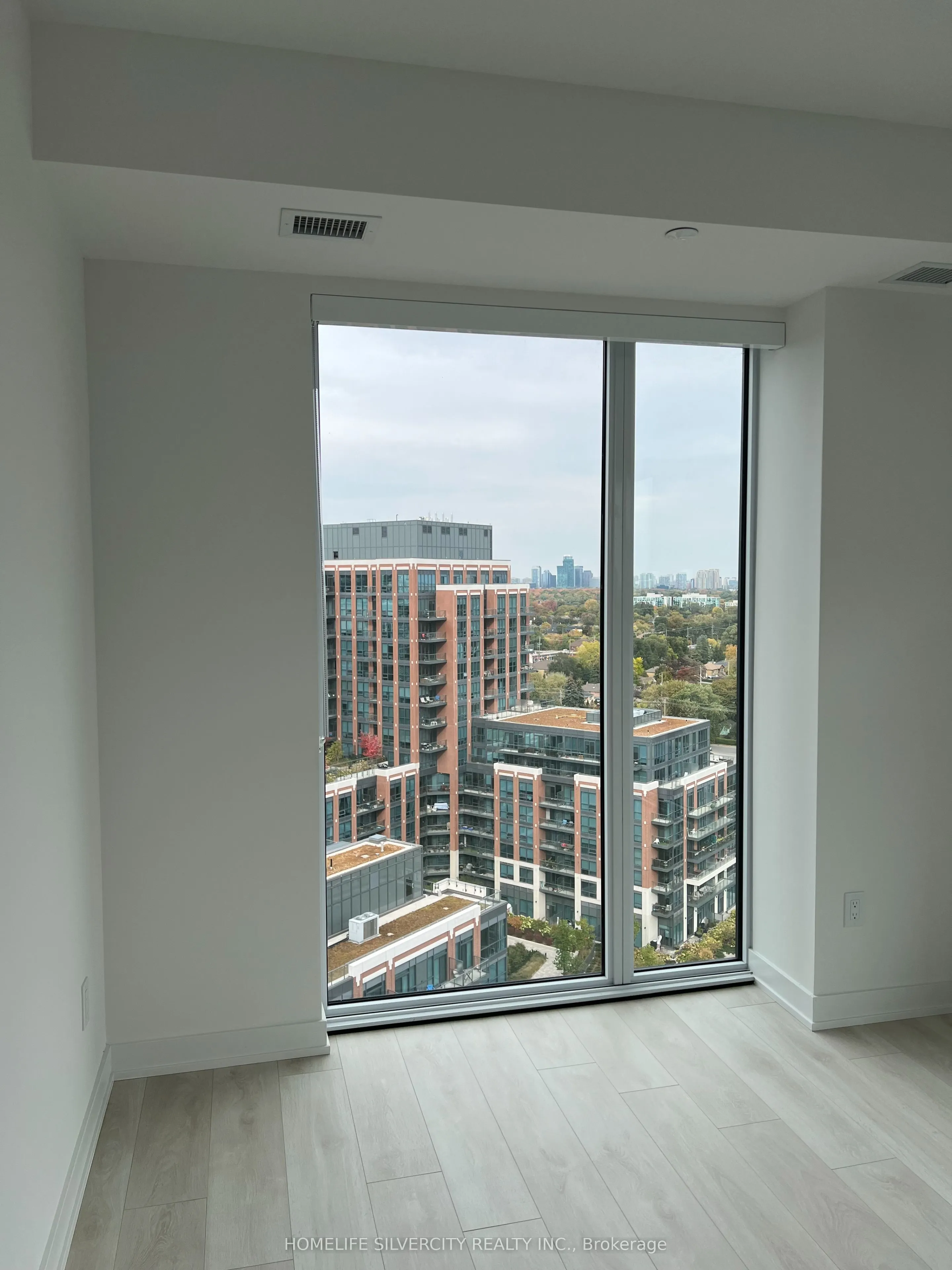 8 Tippett Road #1505