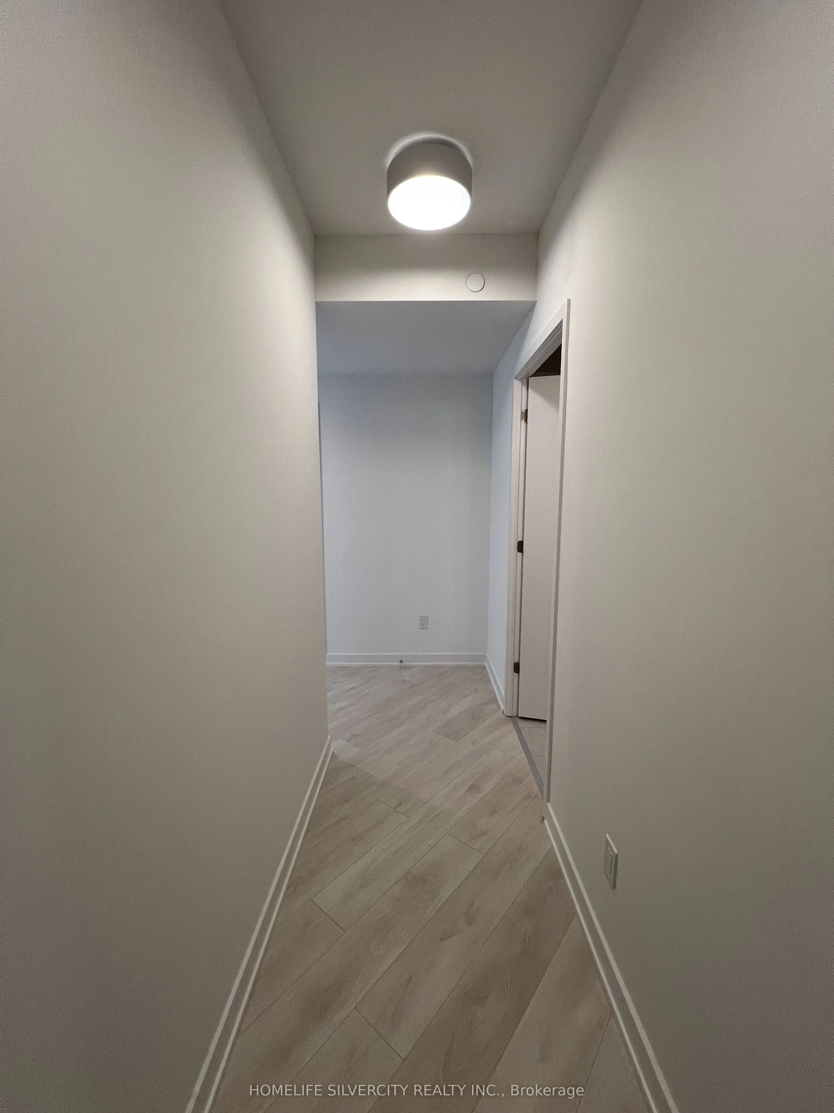 8 Tippett Road #1505