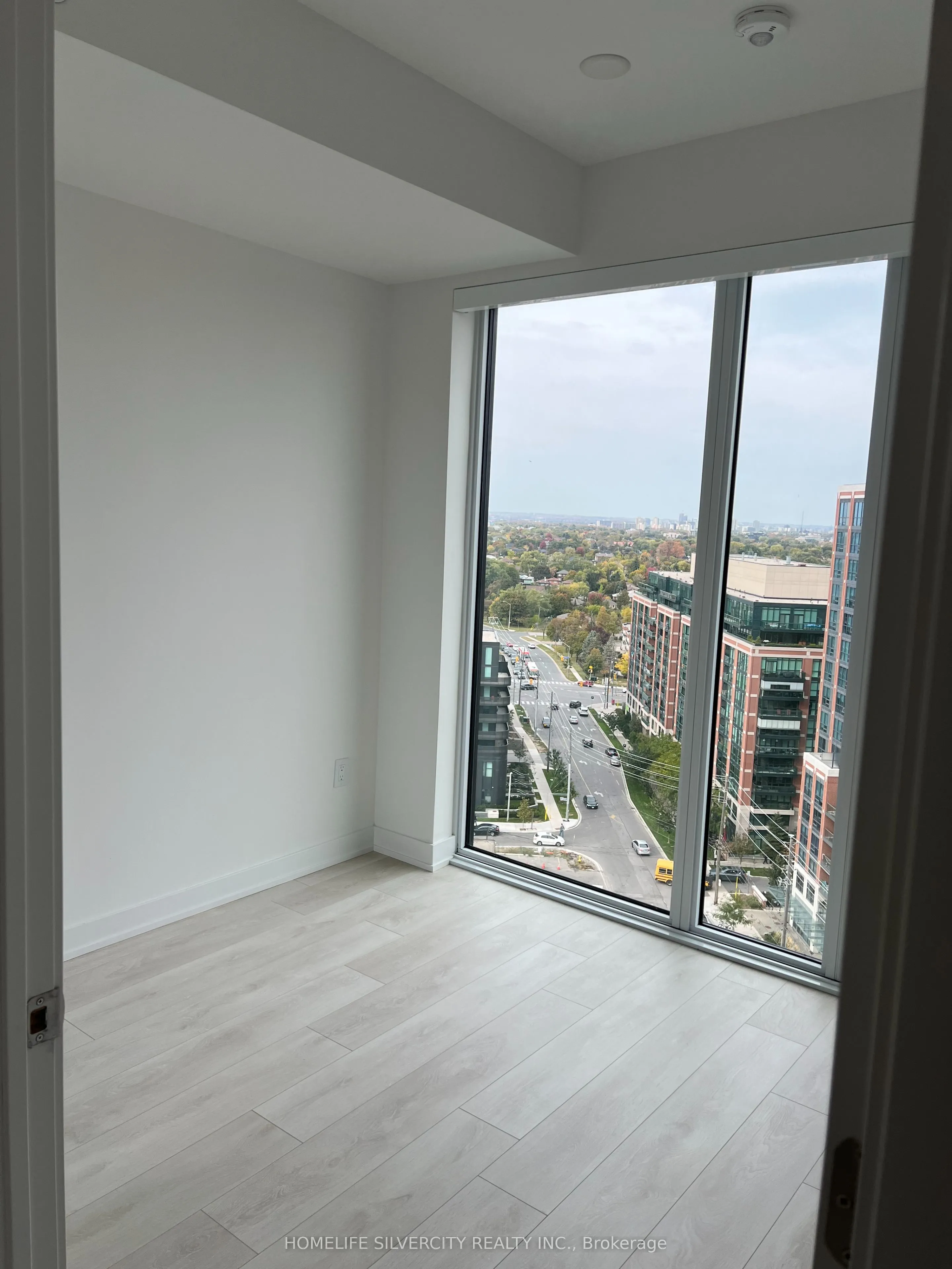 8 Tippett Road #1505