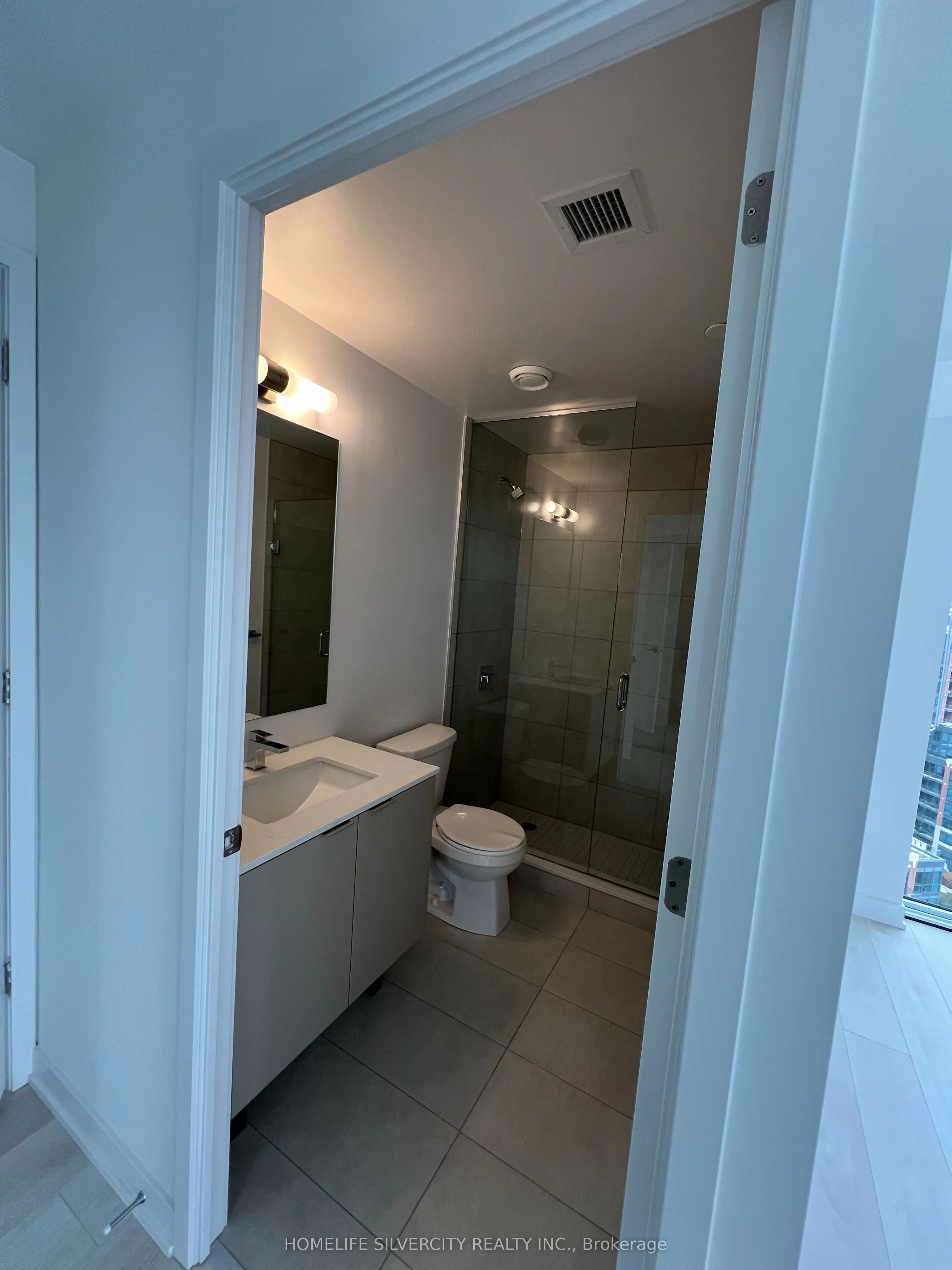 8 Tippett Road #1505