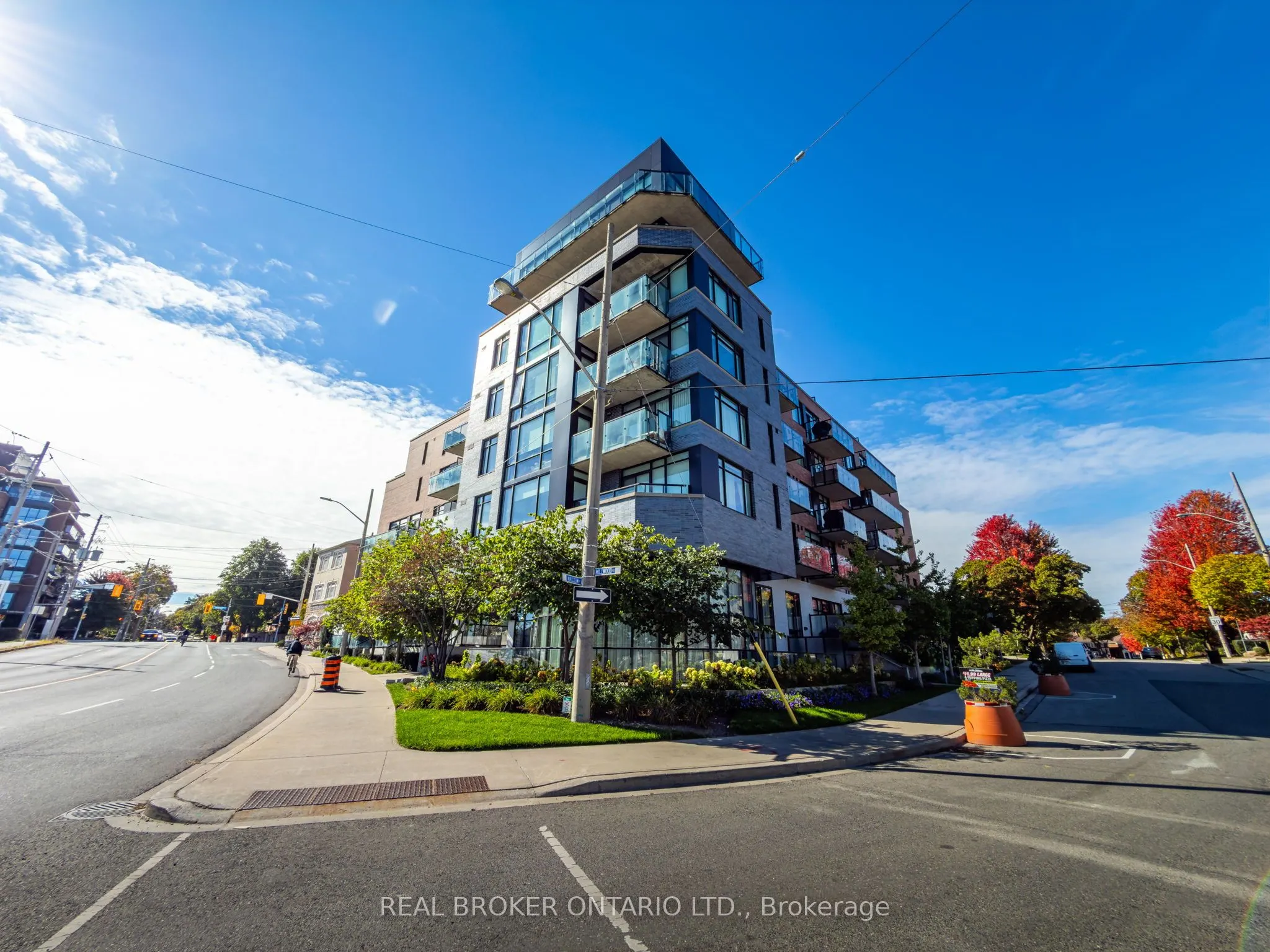 25 Malcolm Road #606