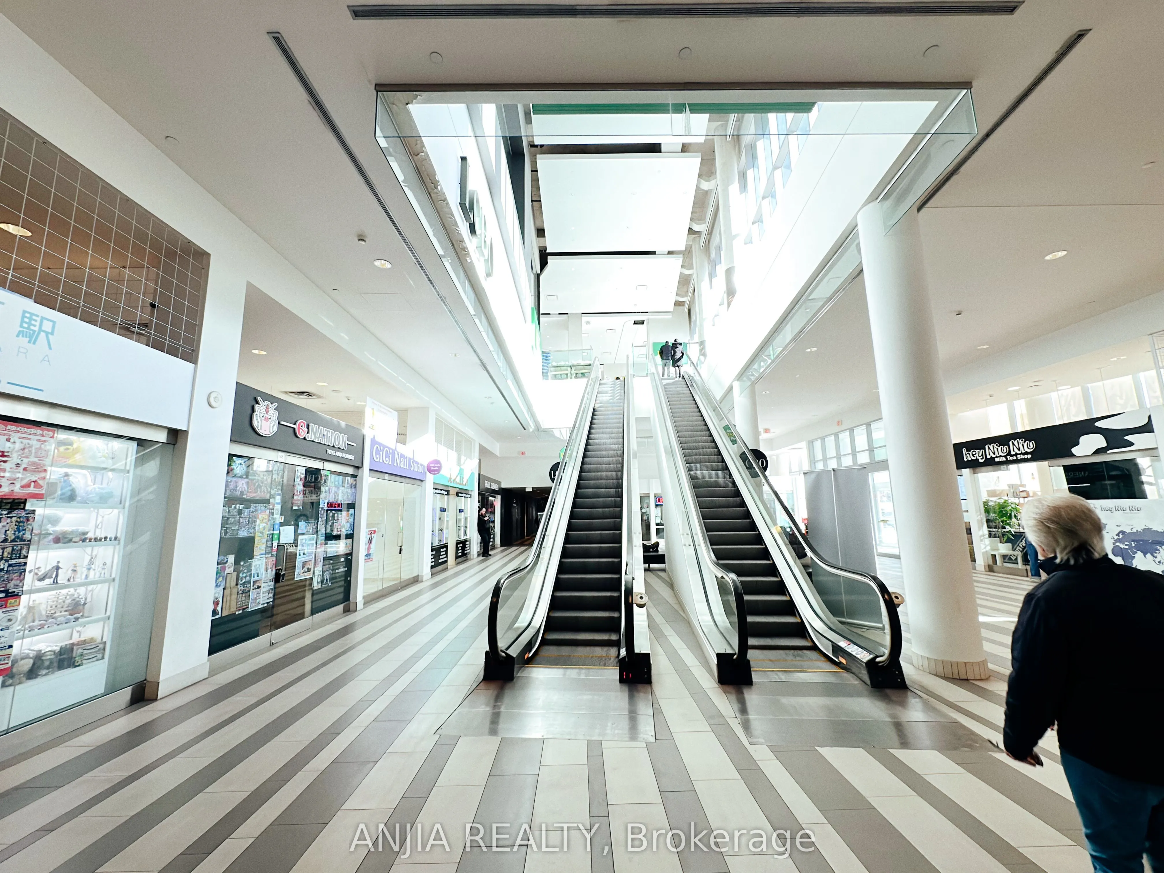 4750 Yonge Street #359