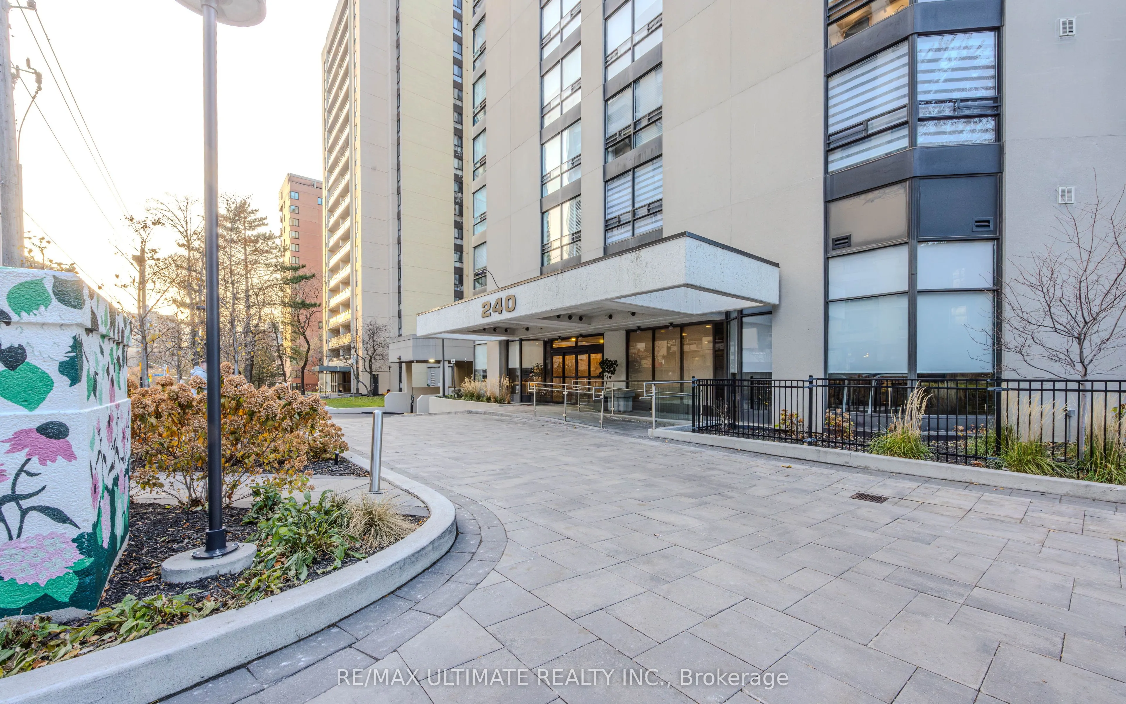 240 Heath Street W #201