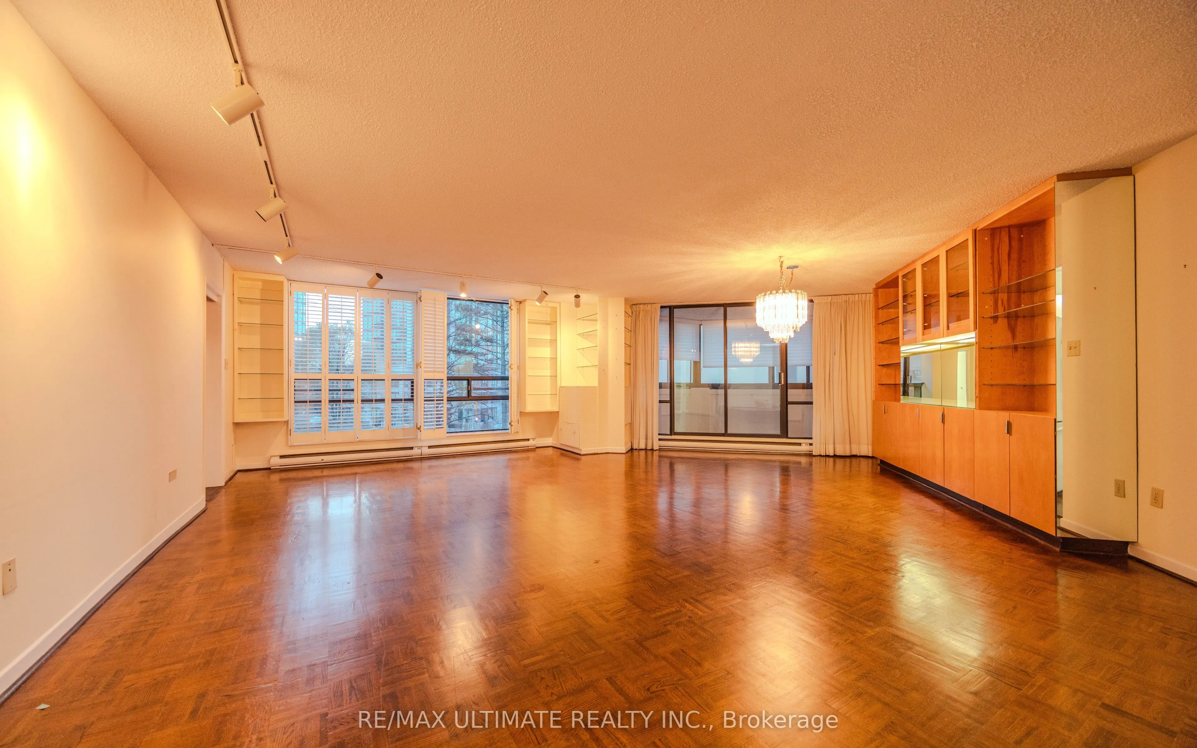 240 Heath Street W #201