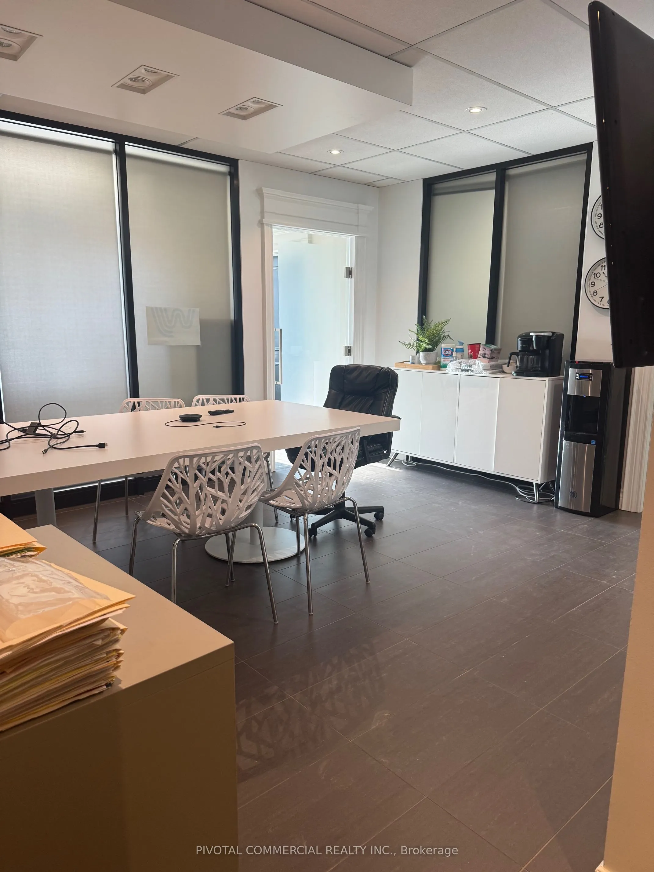 250 Eglinton Avenue W #252