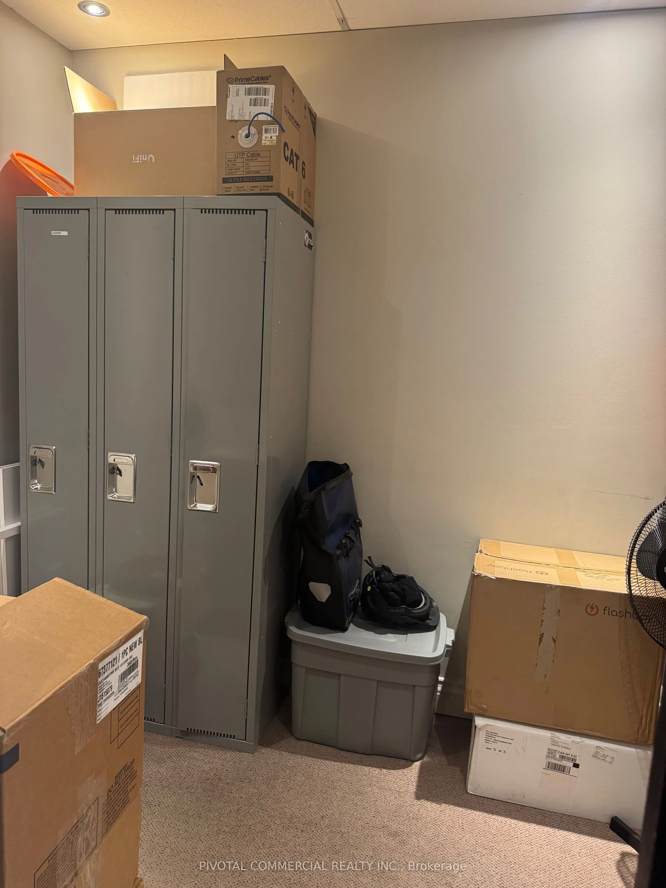 250 Eglinton Avenue W #252