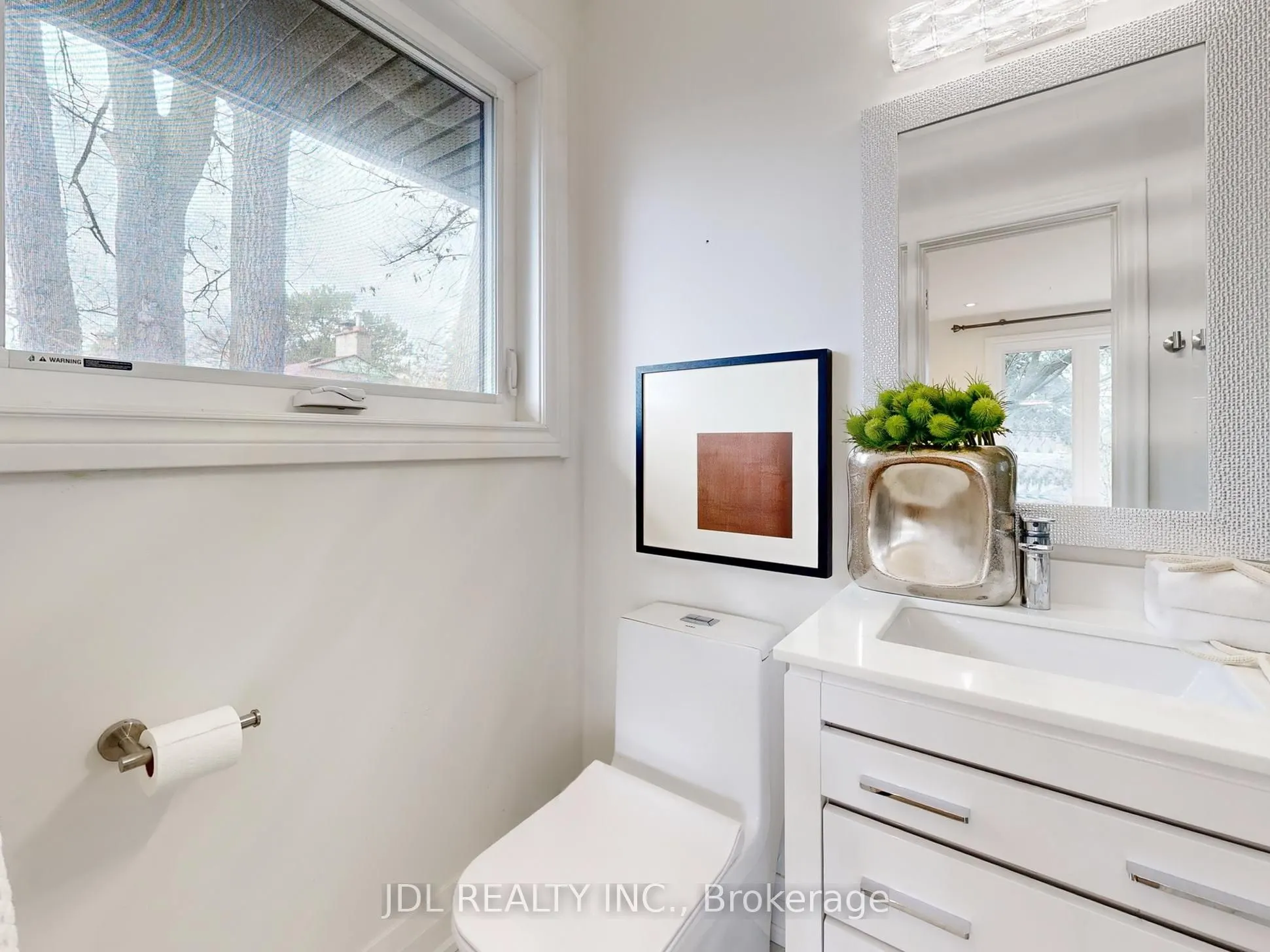 537 Blythwood Road