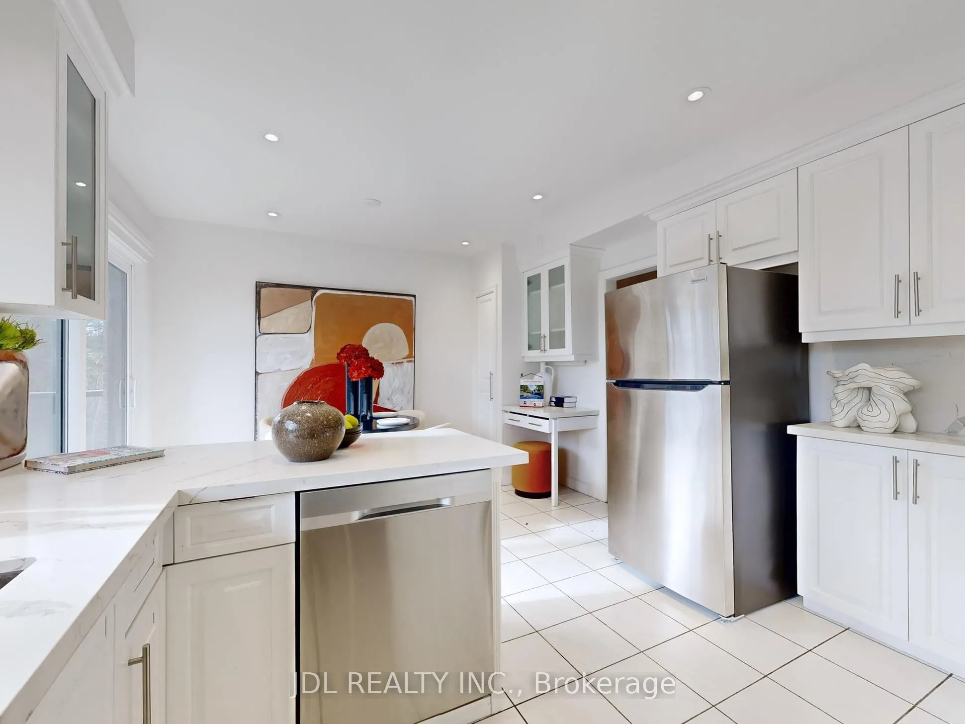 537 Blythwood Road