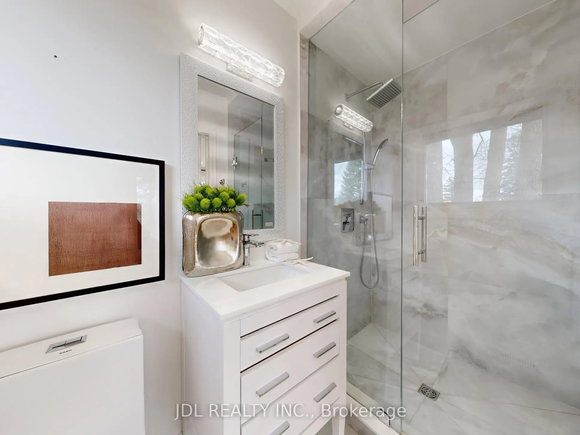 537 Blythwood Road