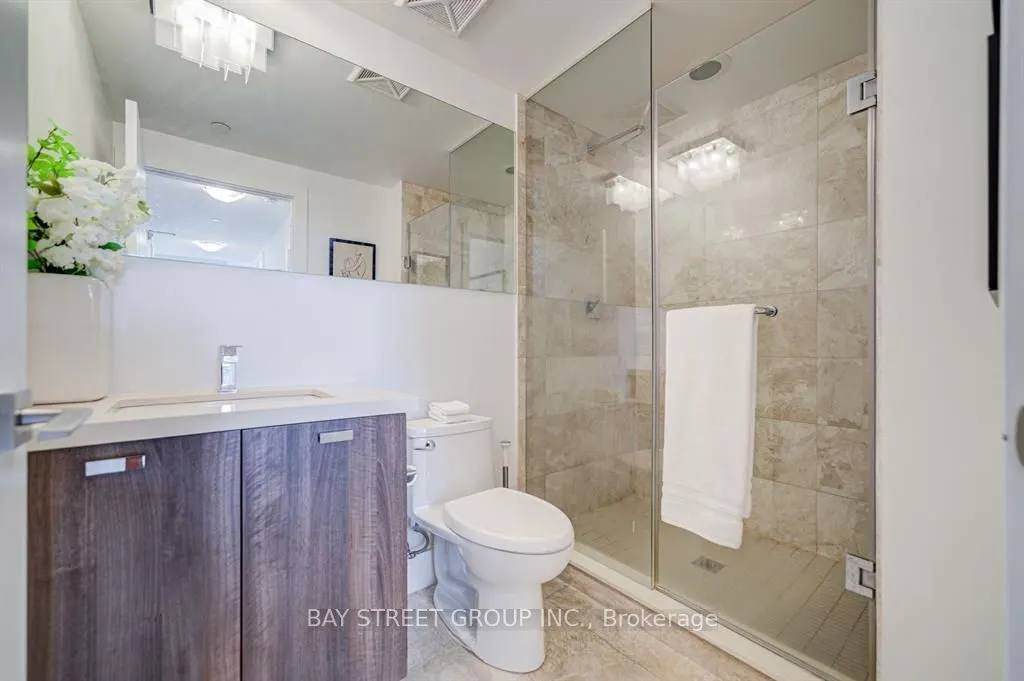 32 Davenport Road #2608