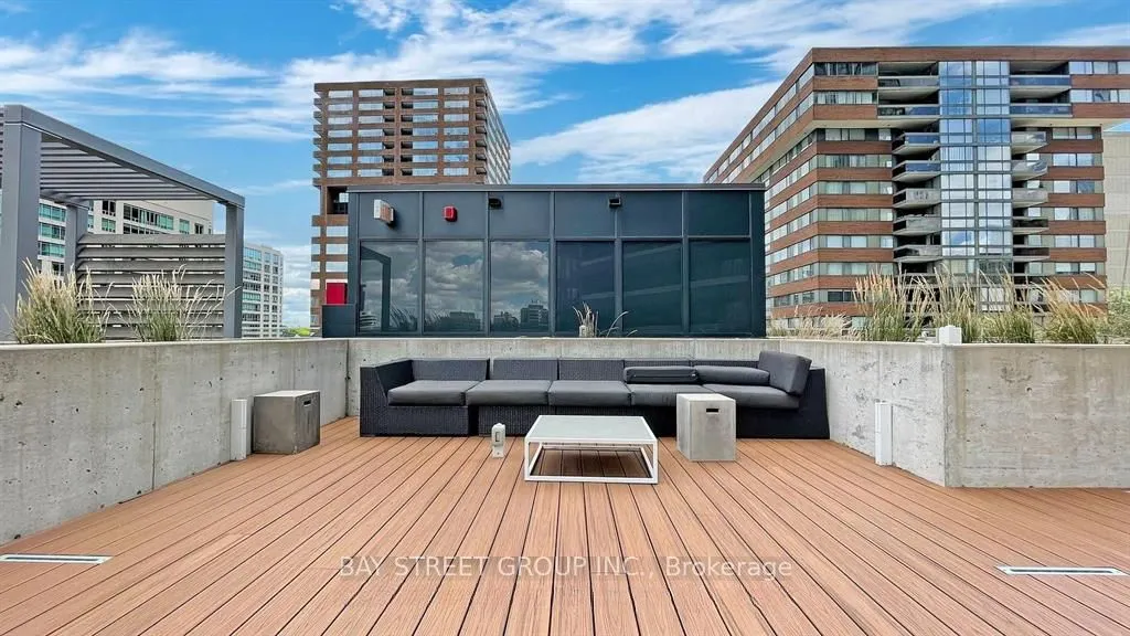32 Davenport Road #2608