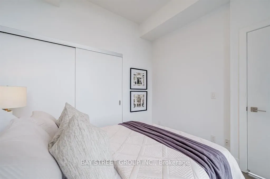 32 Davenport Road #2608