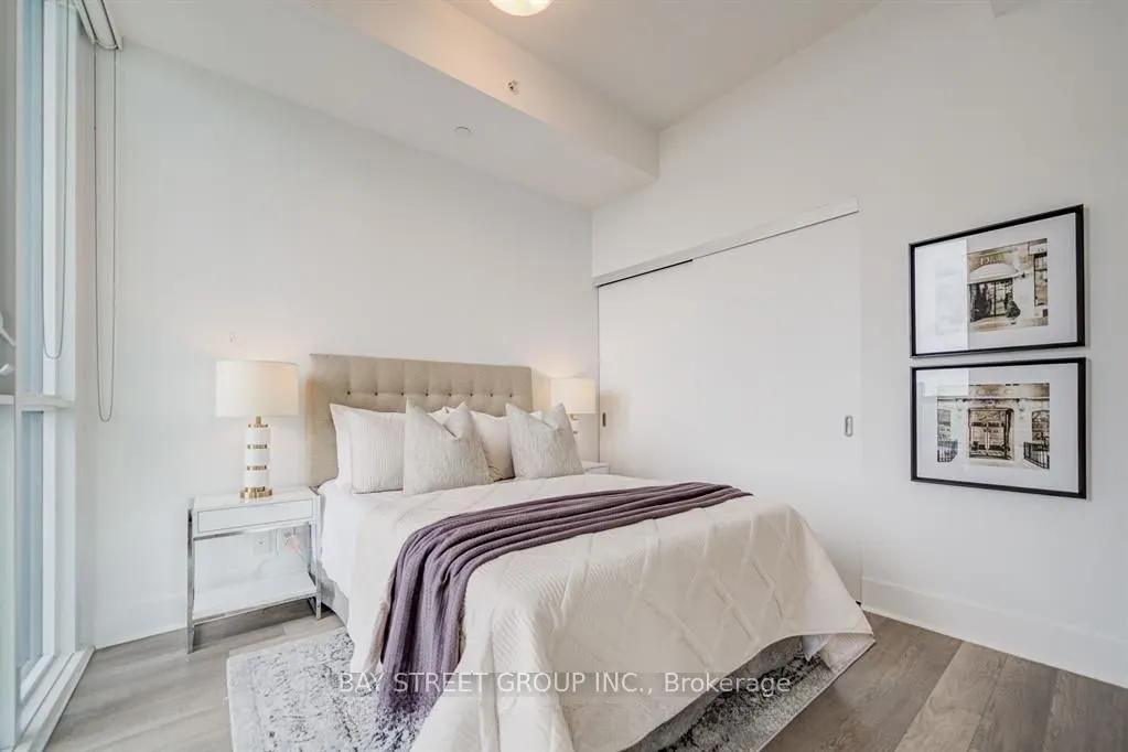 32 Davenport Road #2608