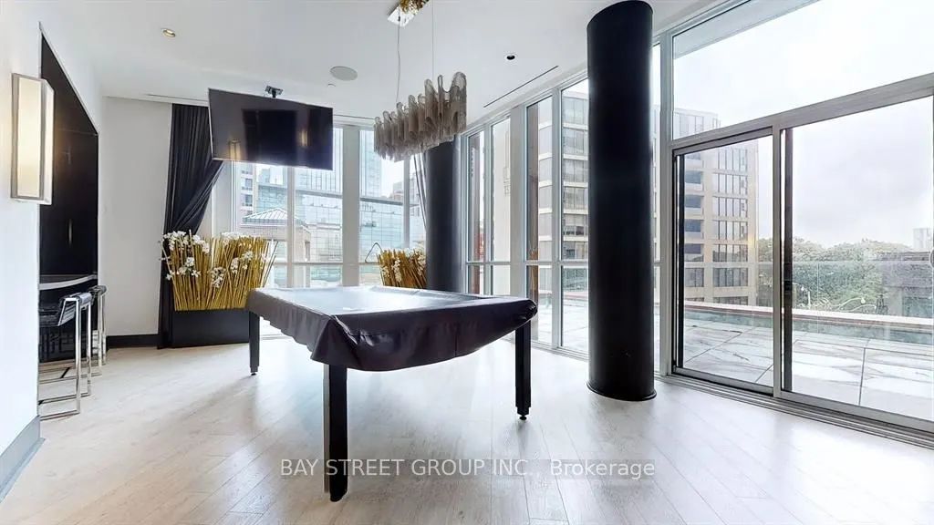 32 Davenport Road #2608