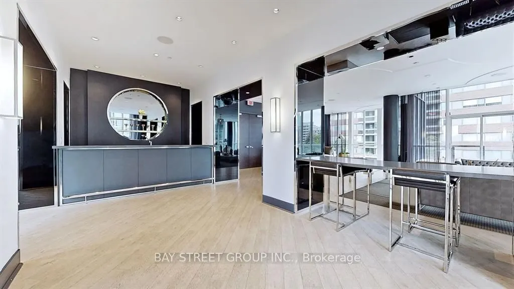 32 Davenport Road #2608