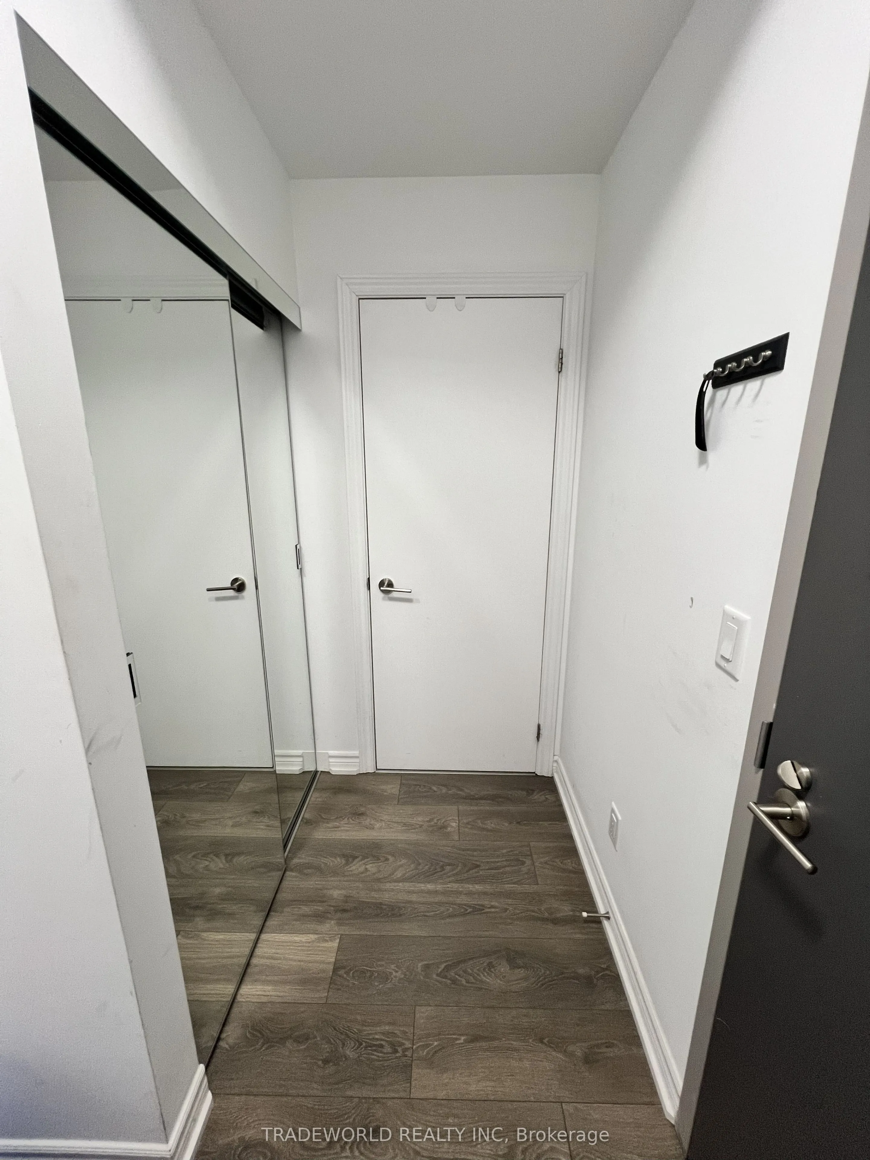 36 Forest Manor Road #1207