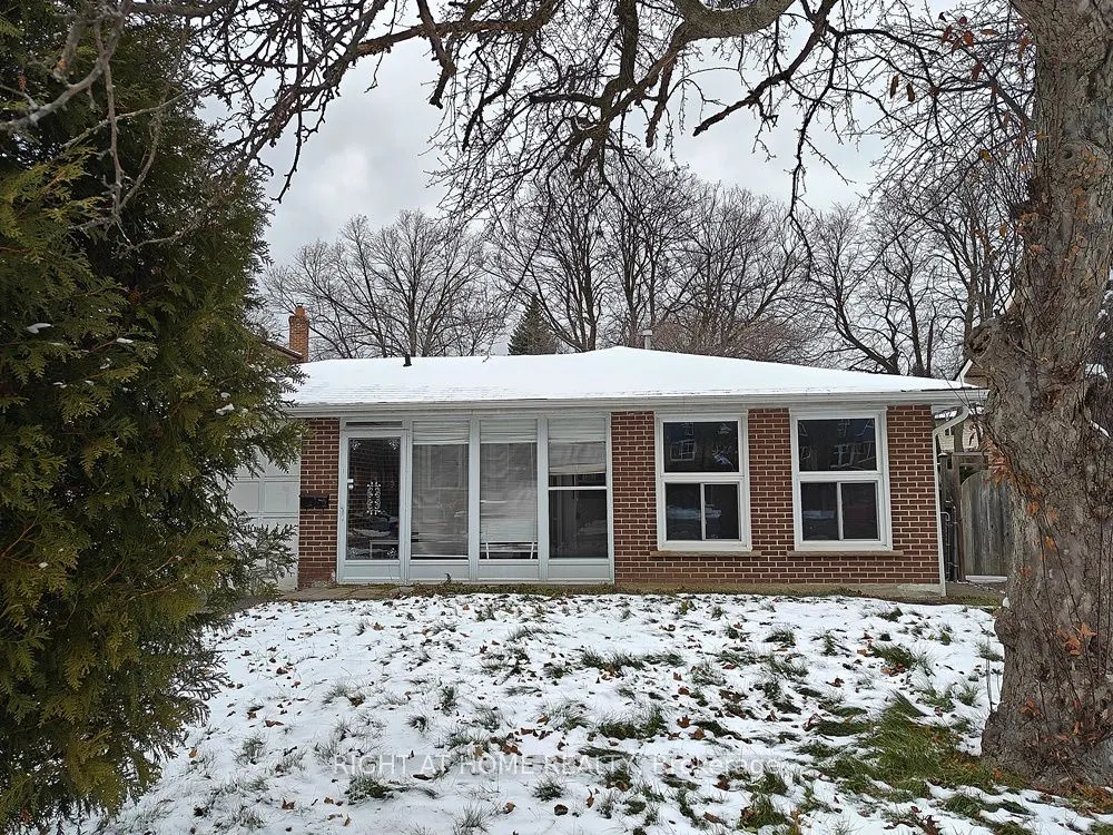 182 mcnicoll Avenue