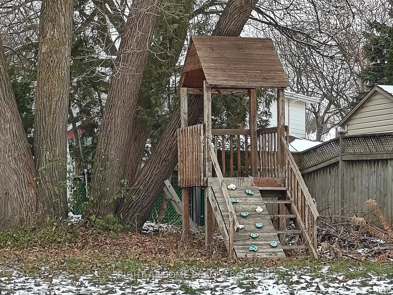 182 mcnicoll Avenue