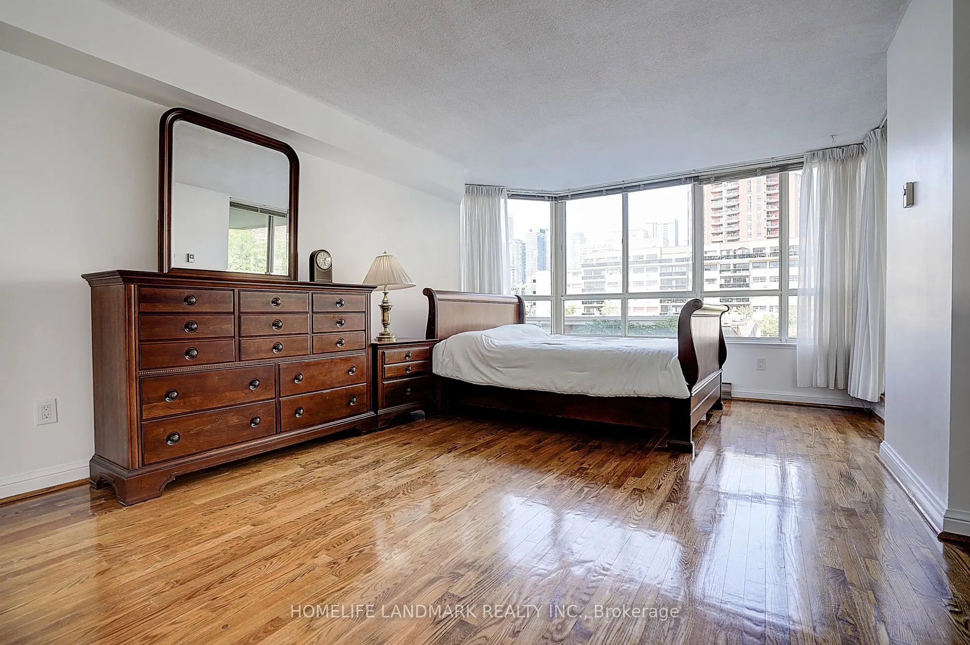 130 Carlton Street #503