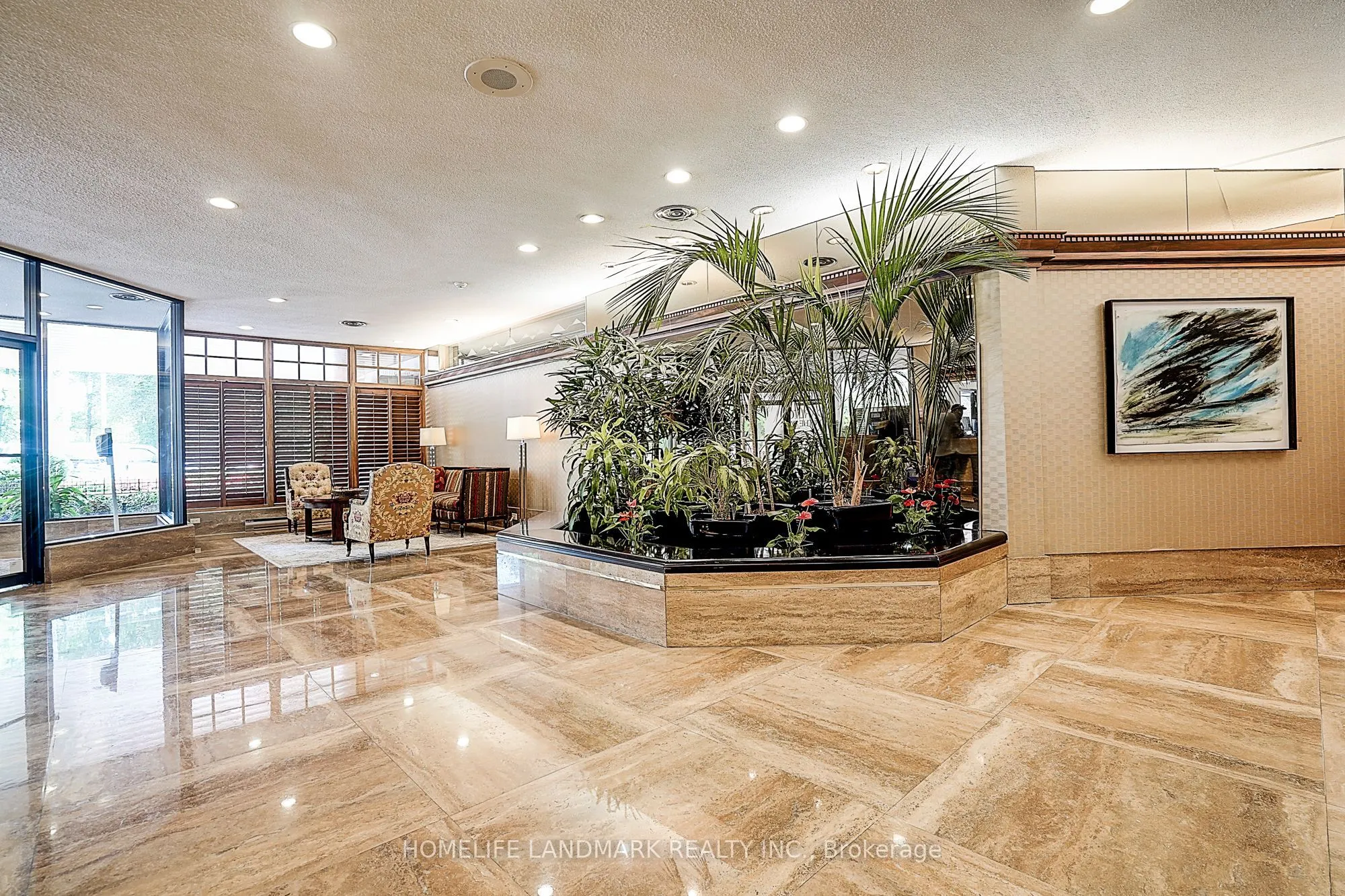 130 Carlton Street #503