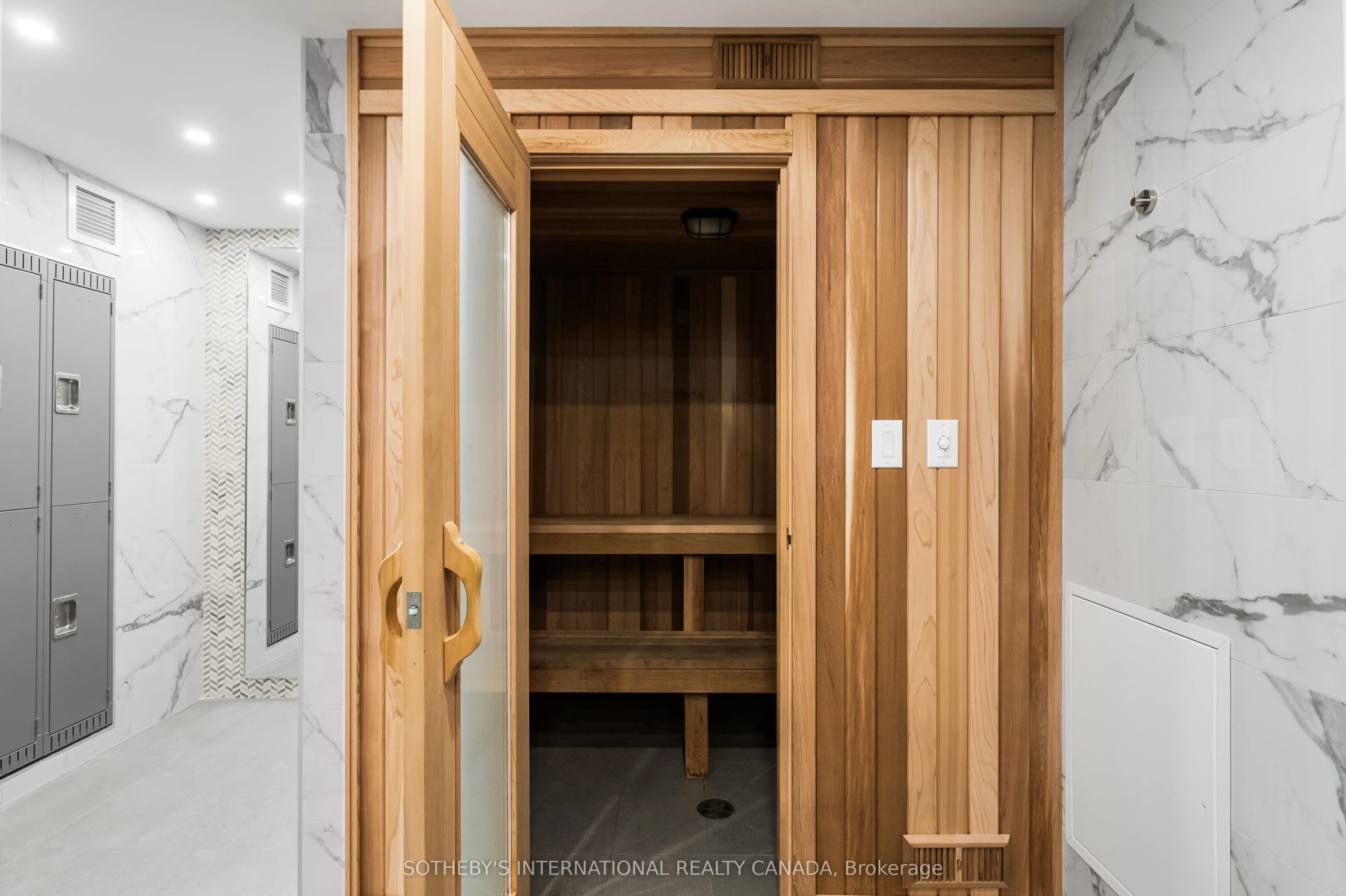 110 Bloor Street W #1009