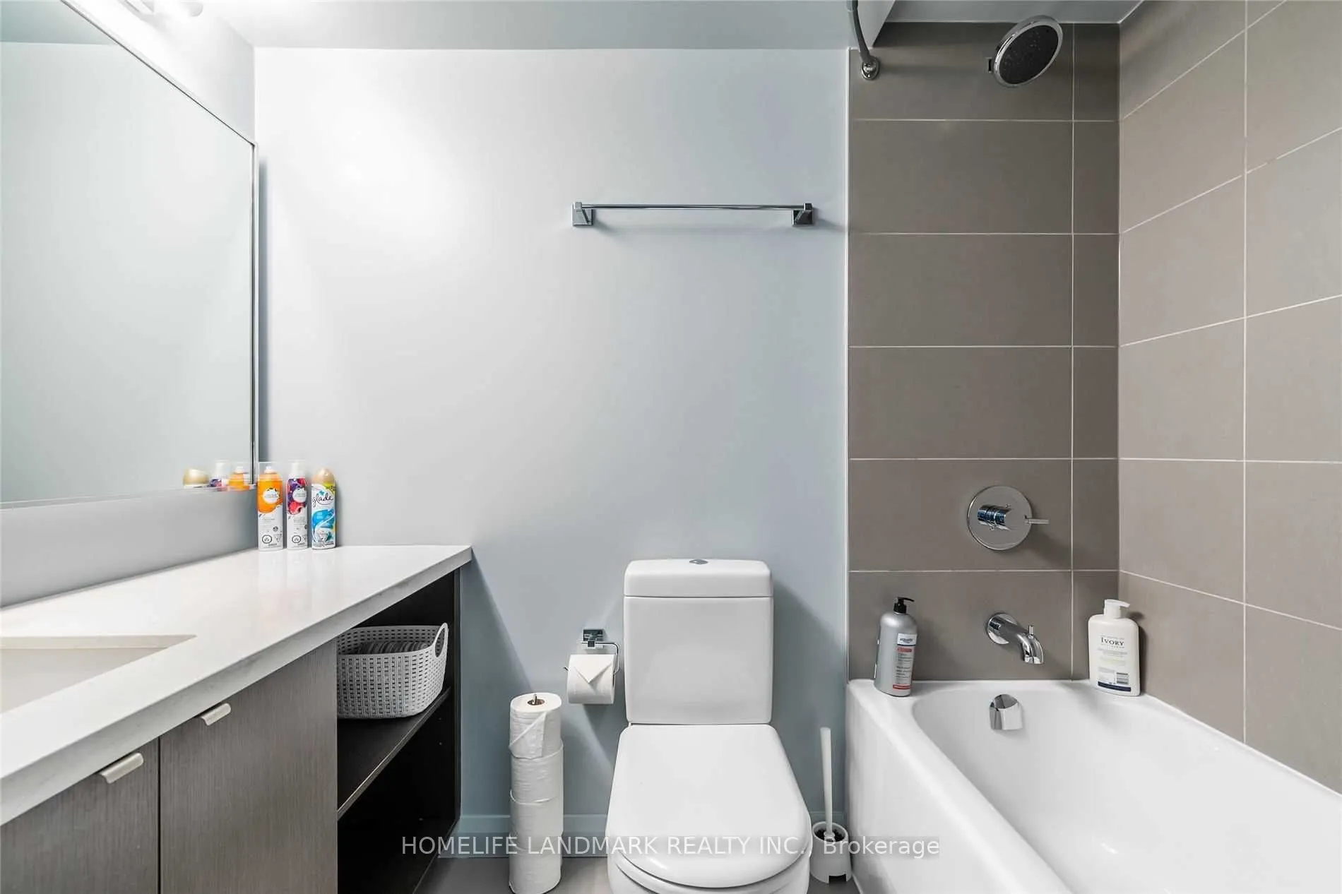155 Yorkville Avenue #1911