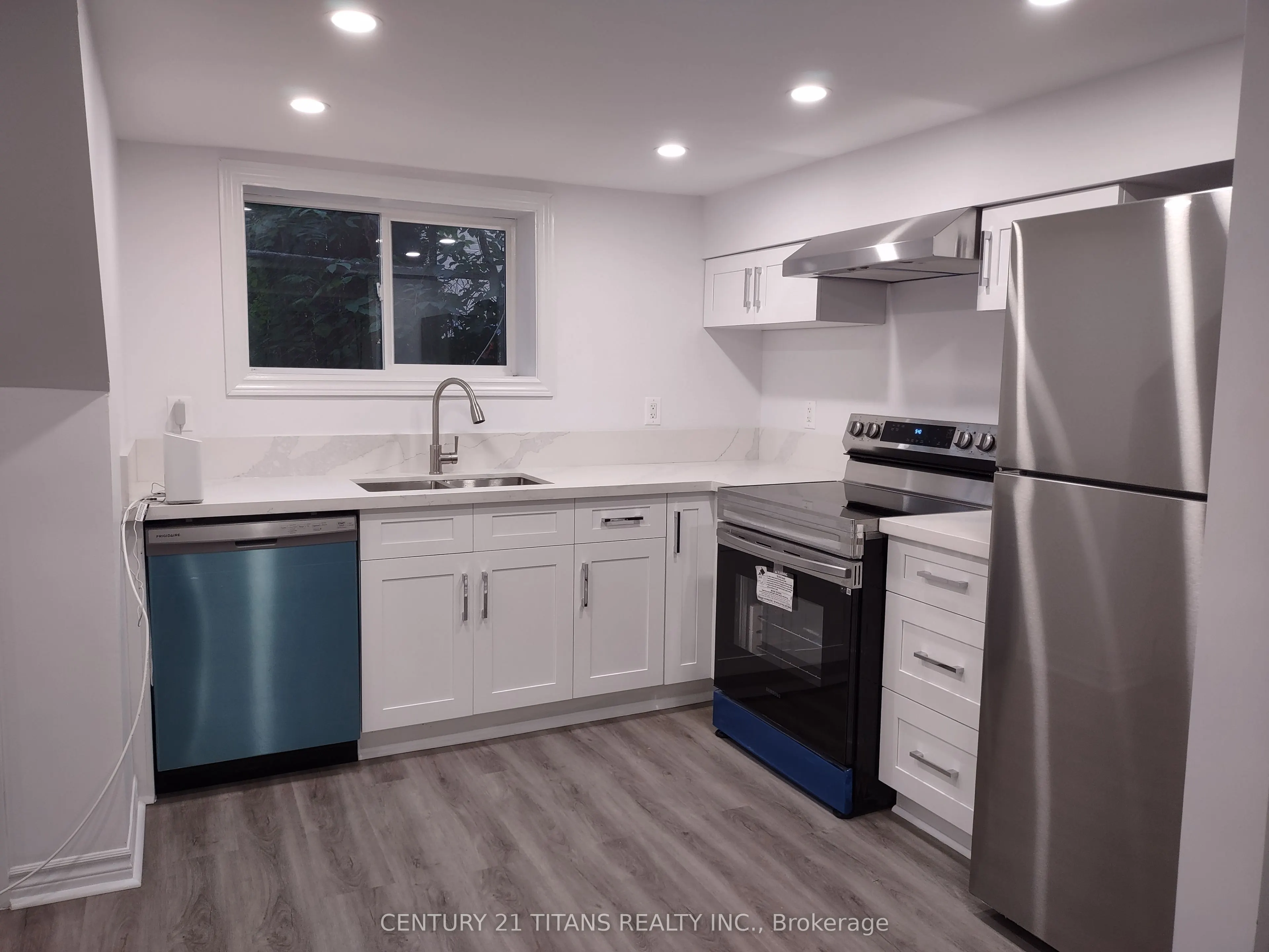 55 Bishop Avenue #Lower