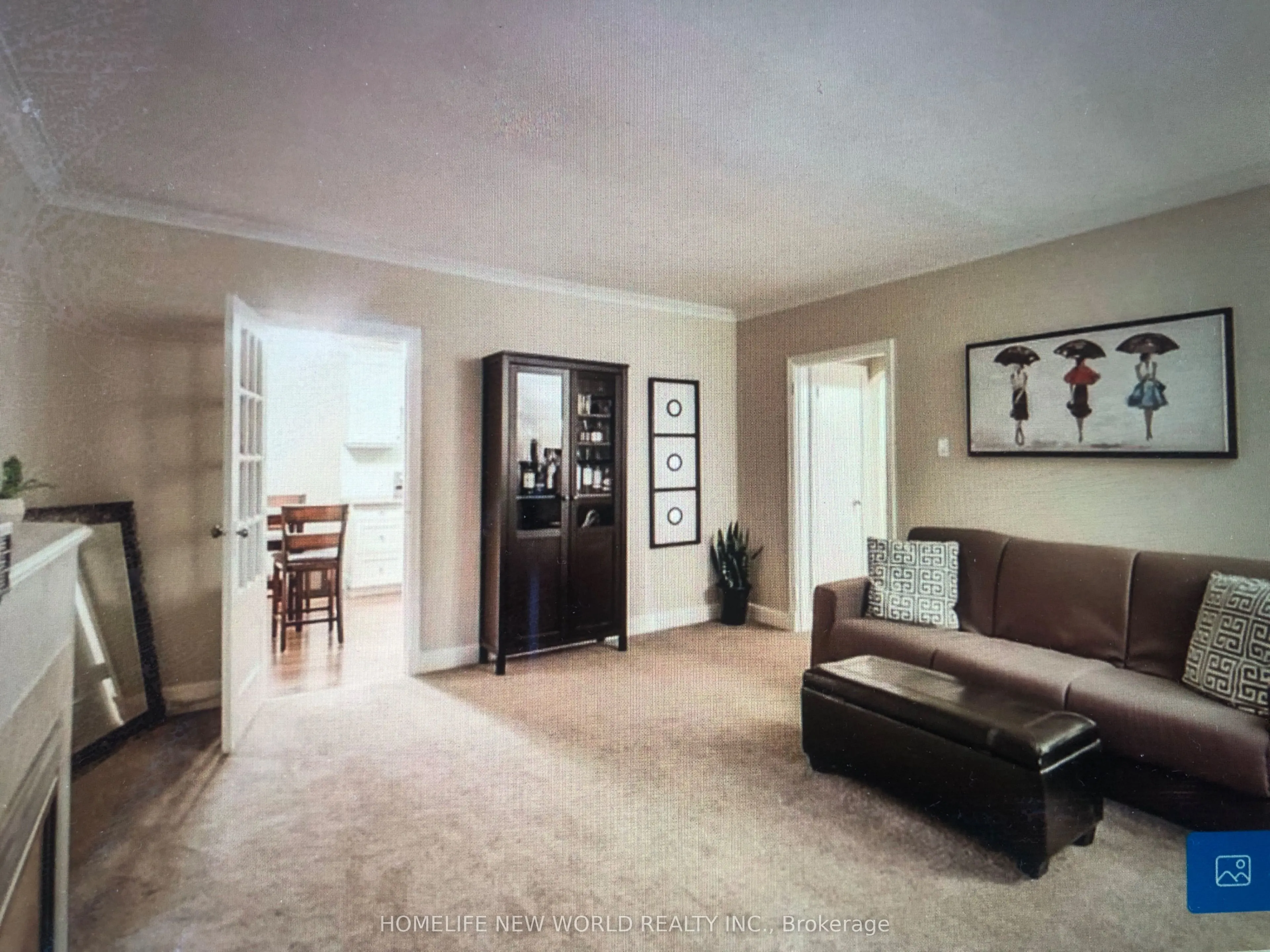 1217 Avenue Road #4