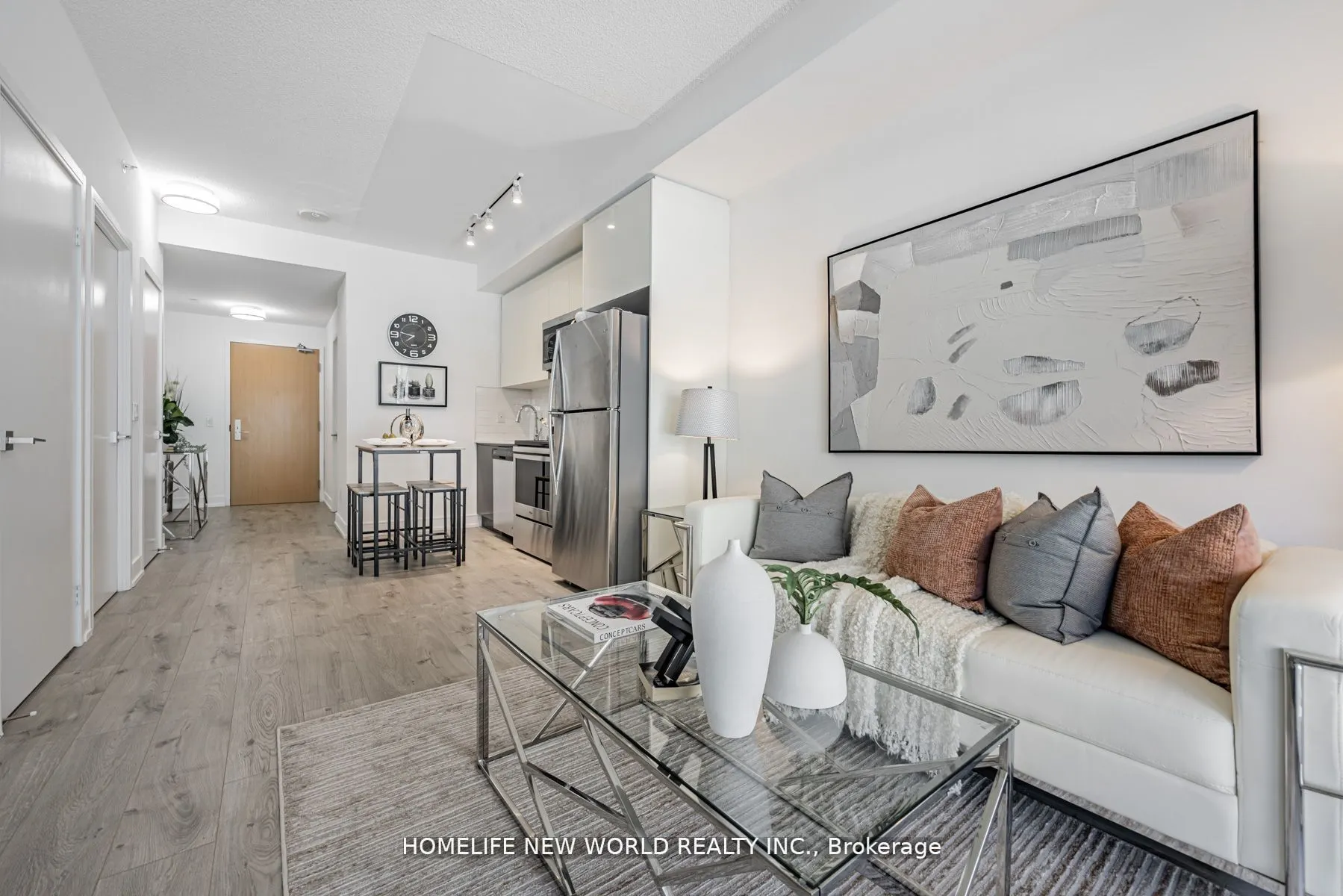 621 Sheppard Avenue E #250