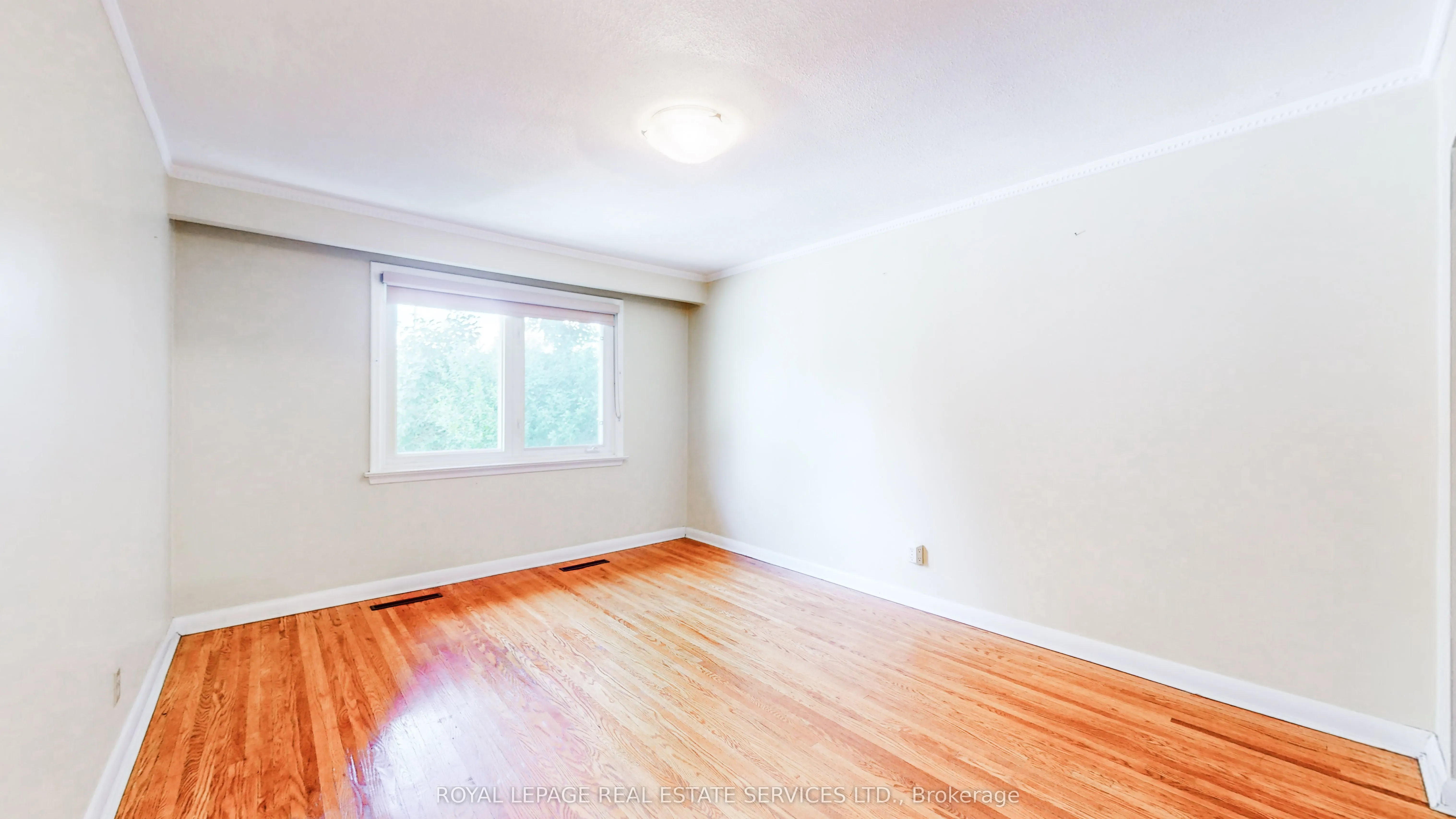 24 Burleigh Heights Drive