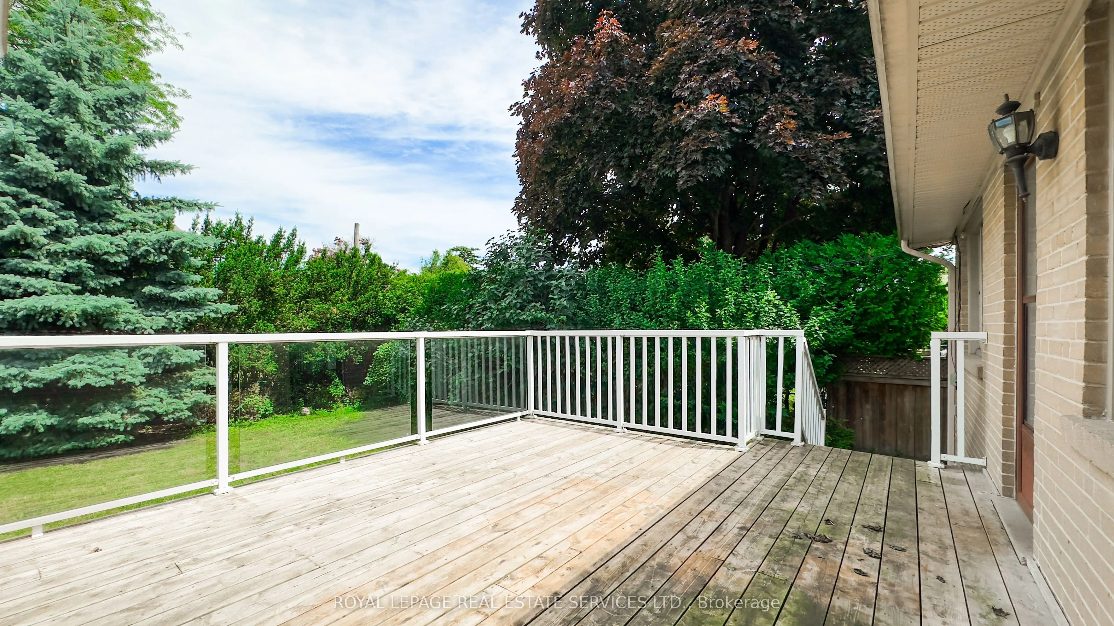 24 Burleigh Heights Drive