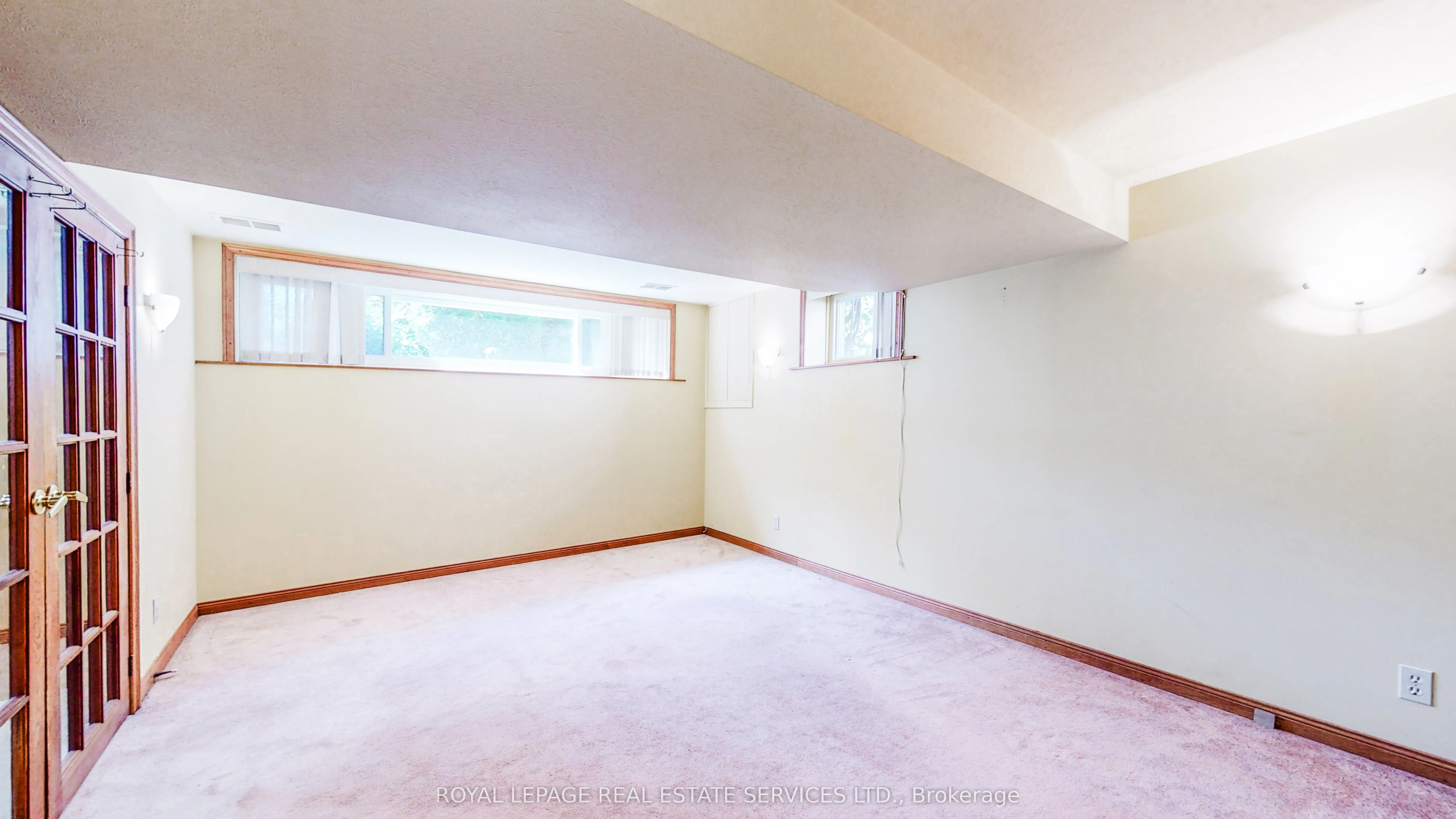 24 Burleigh Heights Drive