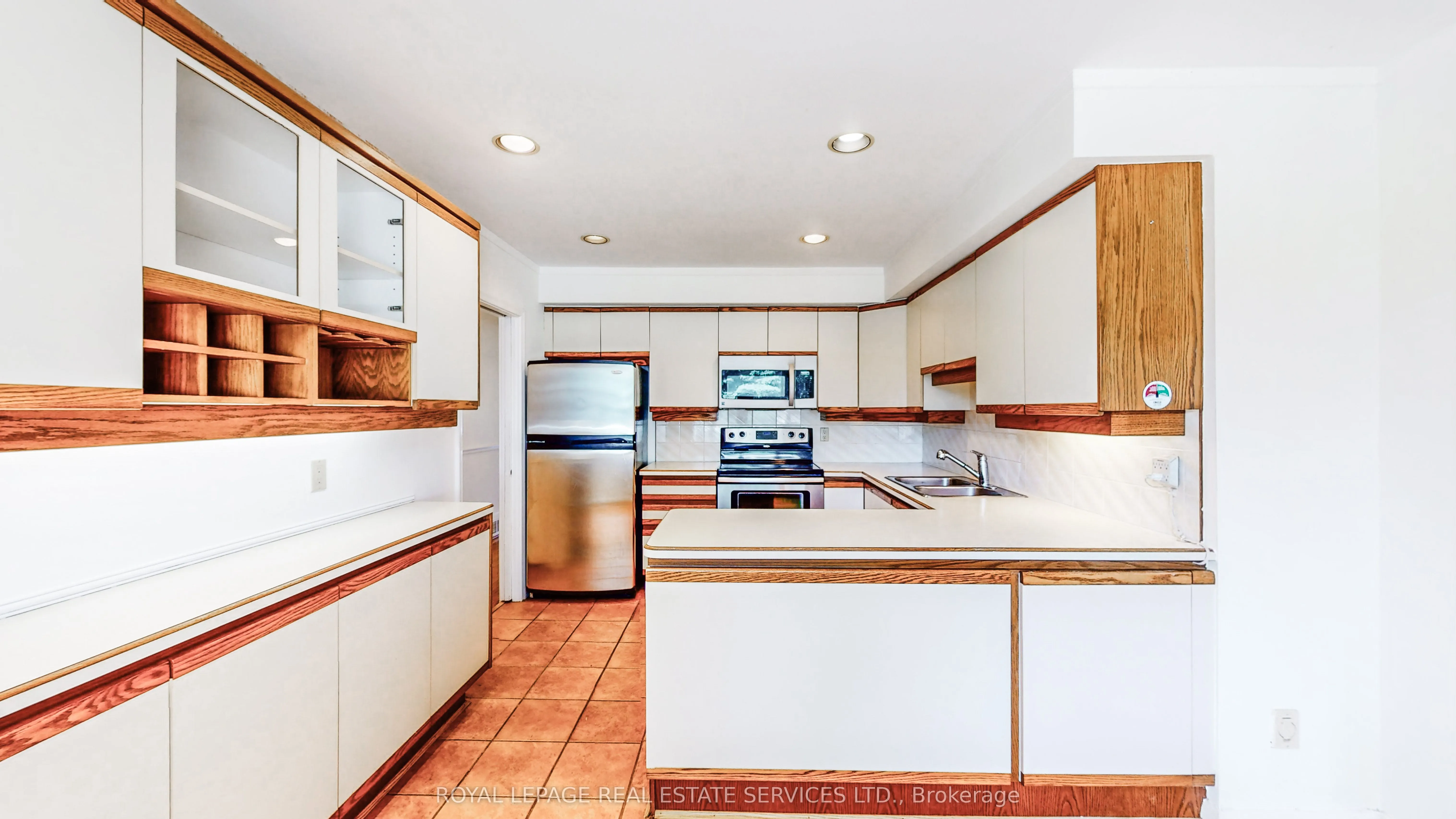 24 Burleigh Heights Drive