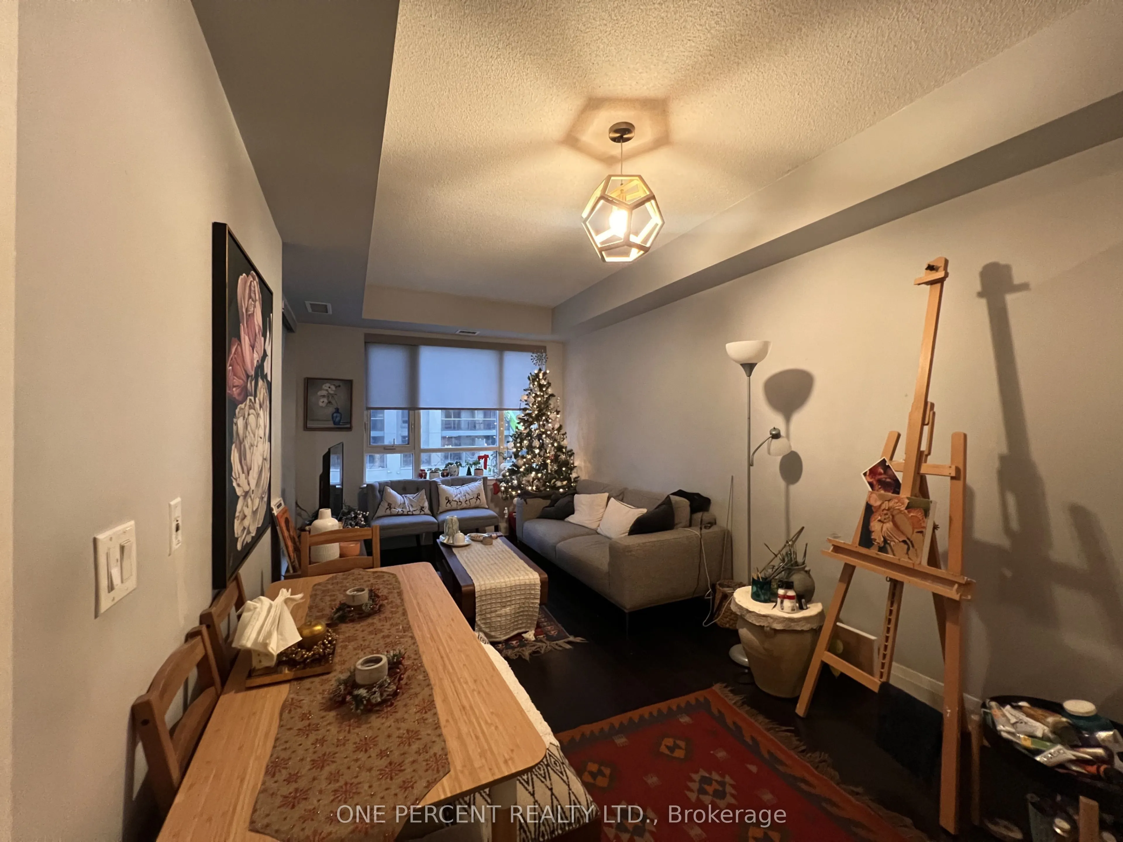 17 Kenaston Gardens #311