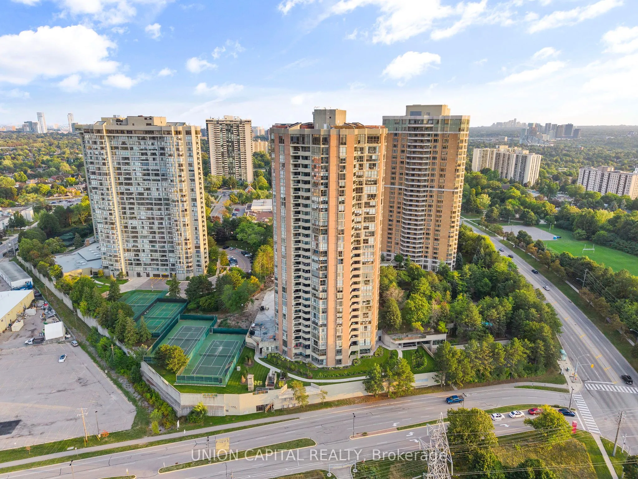 85 Skymark Drive #2405