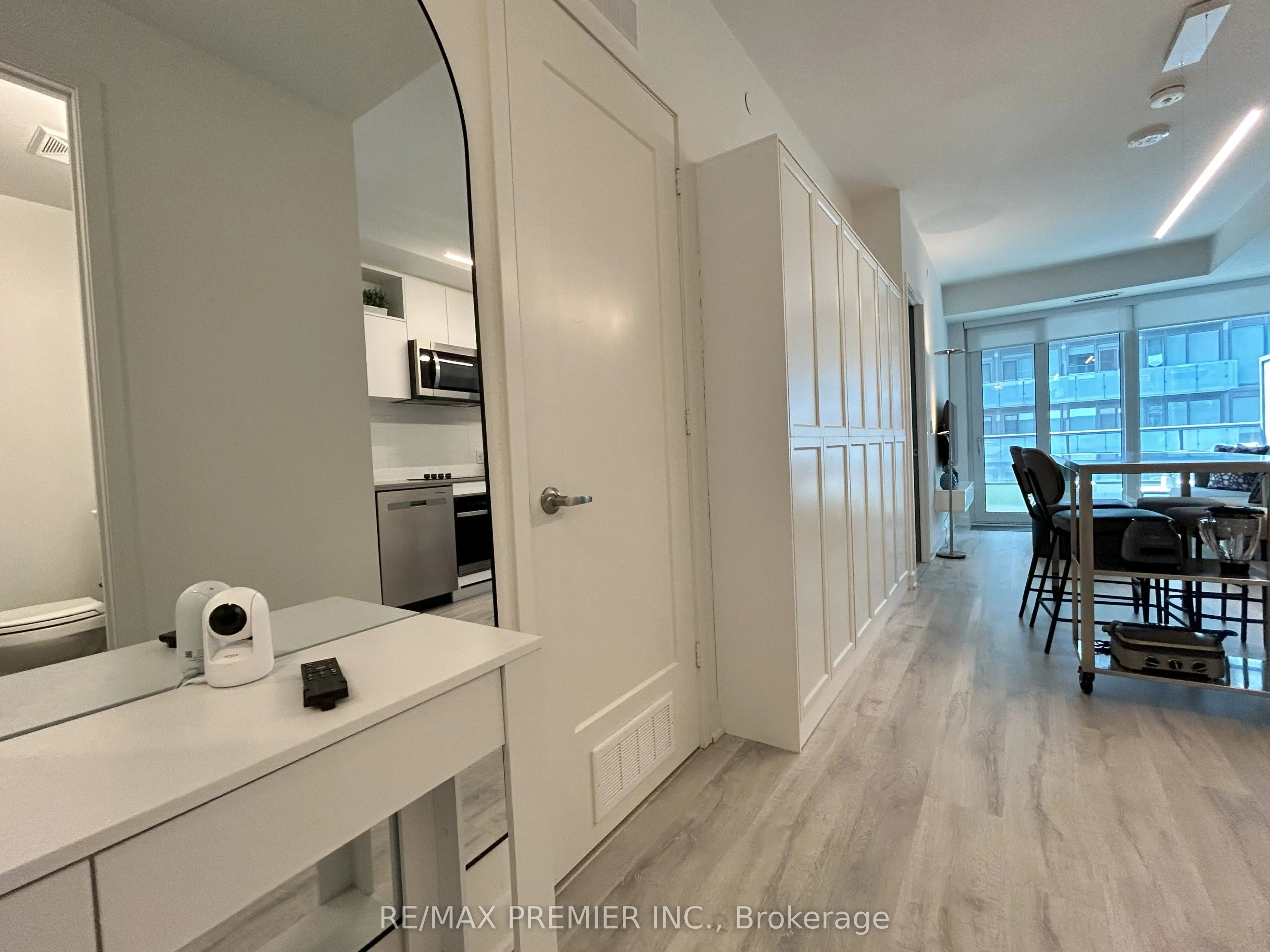 70 Princess Street #1627