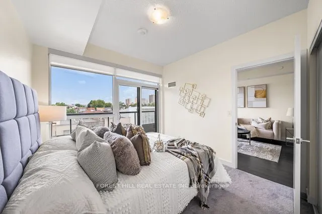 1603 Eglinton Avenue W #319