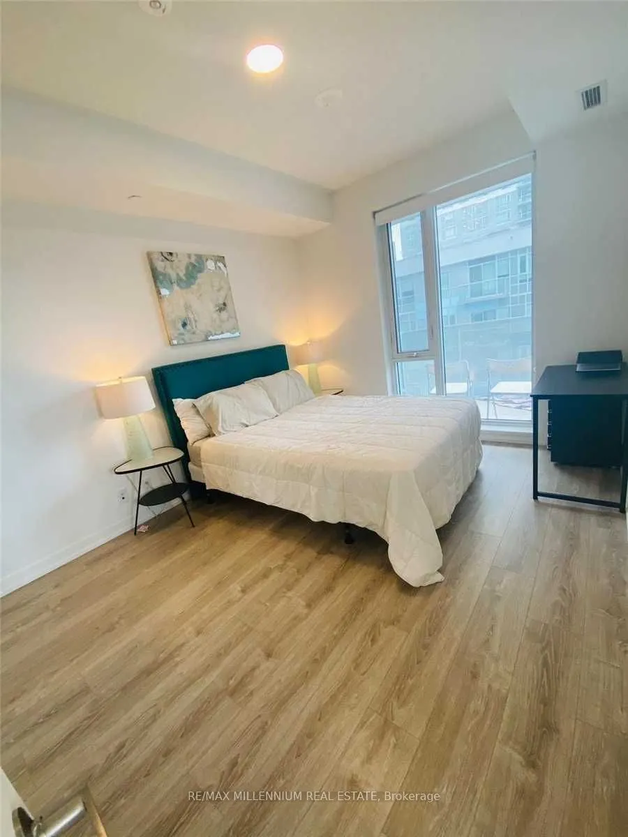 20 Tubman Avenue #809