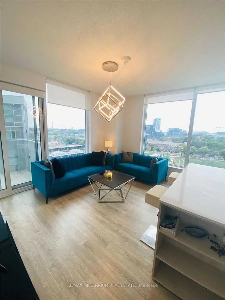 20 Tubman Avenue #809