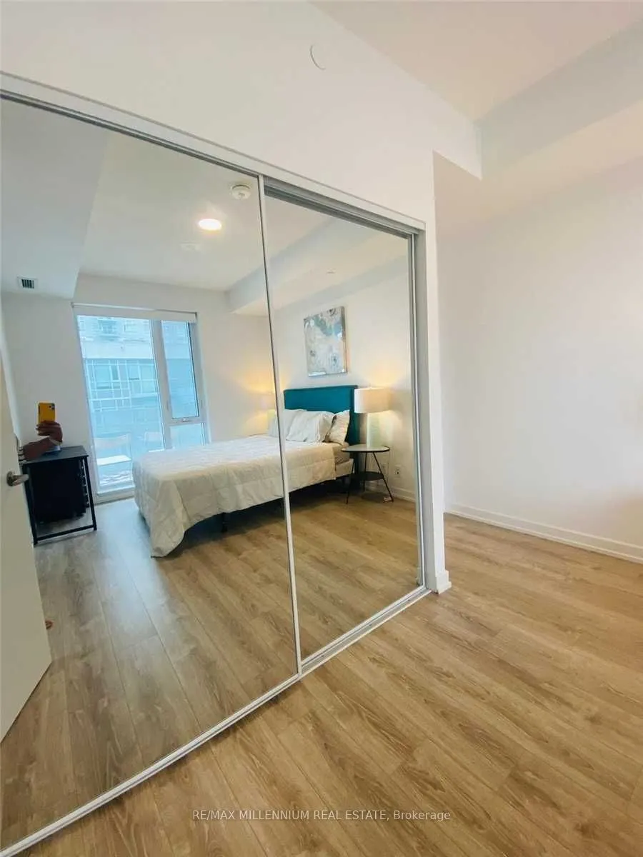 20 Tubman Avenue #809