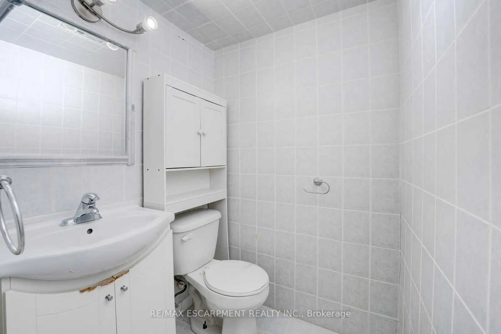 10 Edgecliff Golfway #206