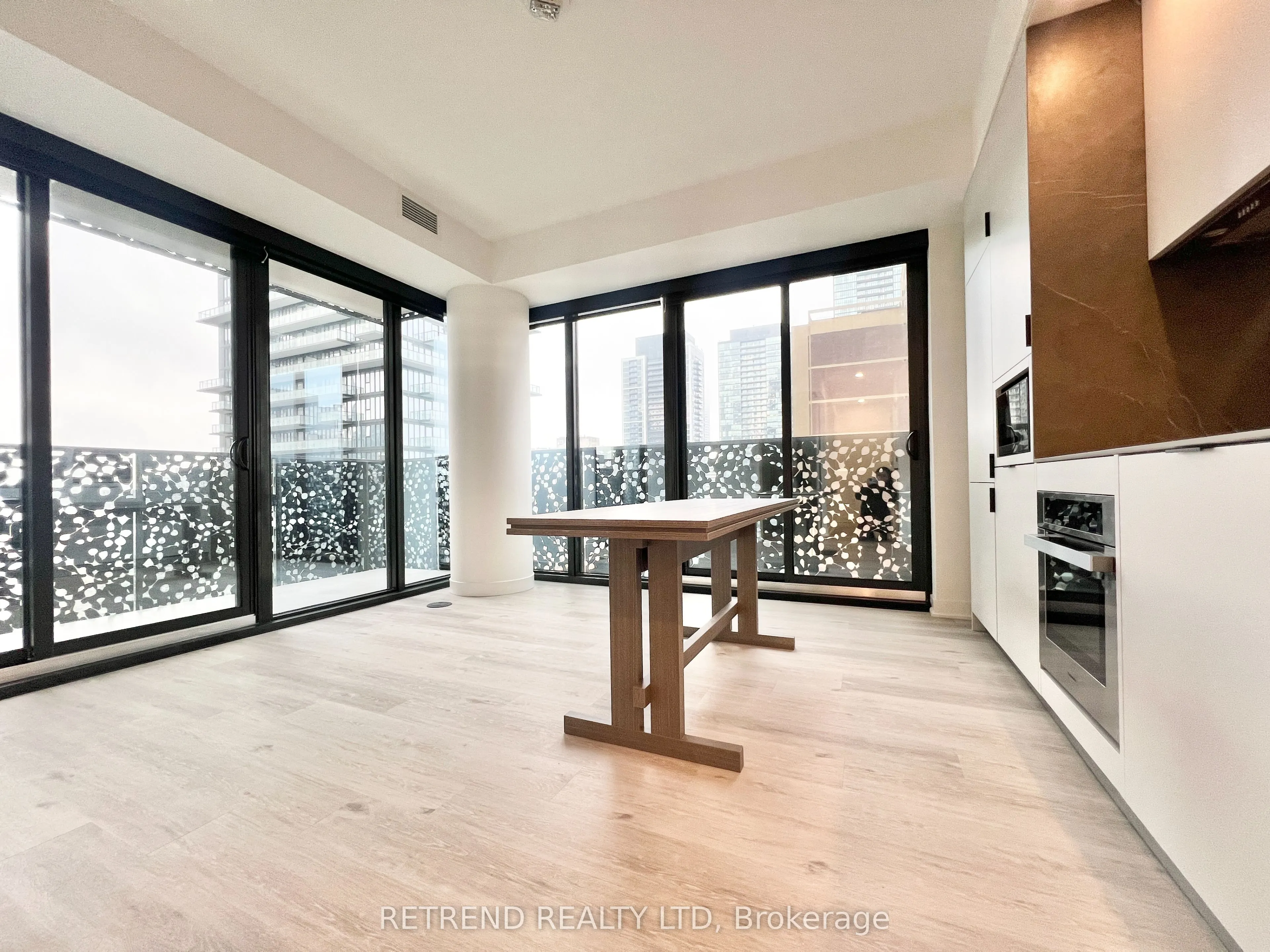 55 Charles Street E #1912