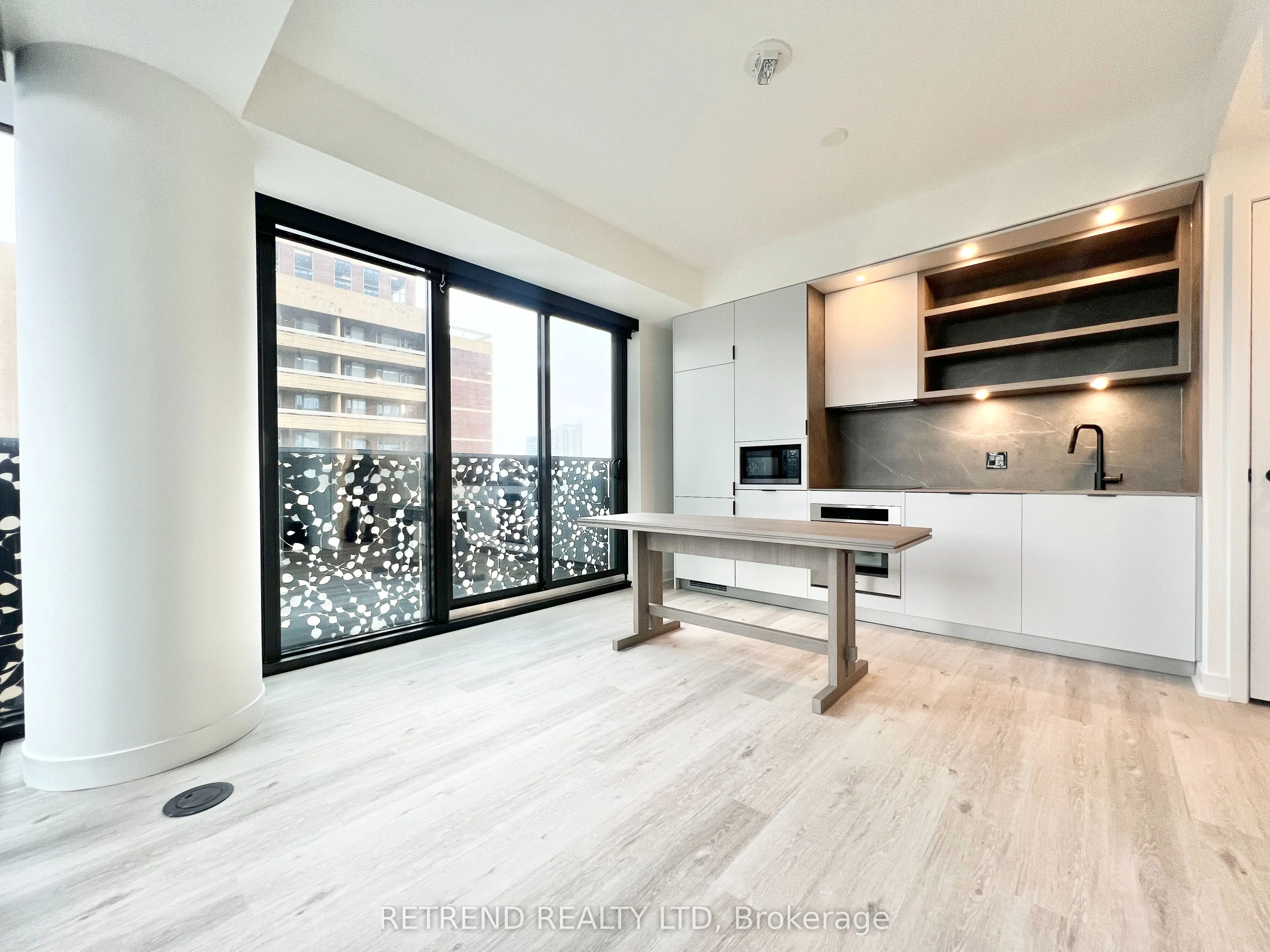 55 Charles Street E #1912