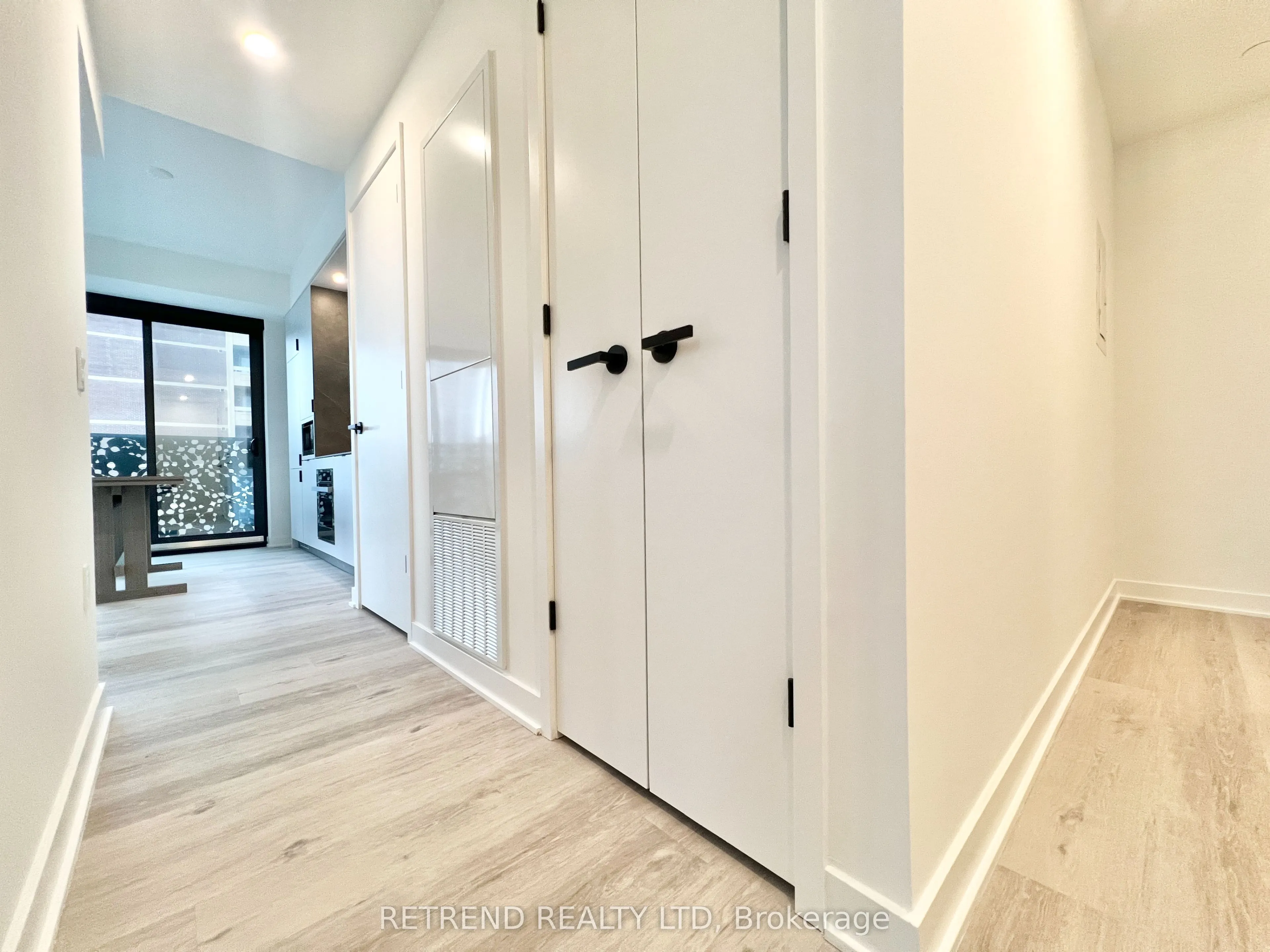 55 Charles Street E #1912
