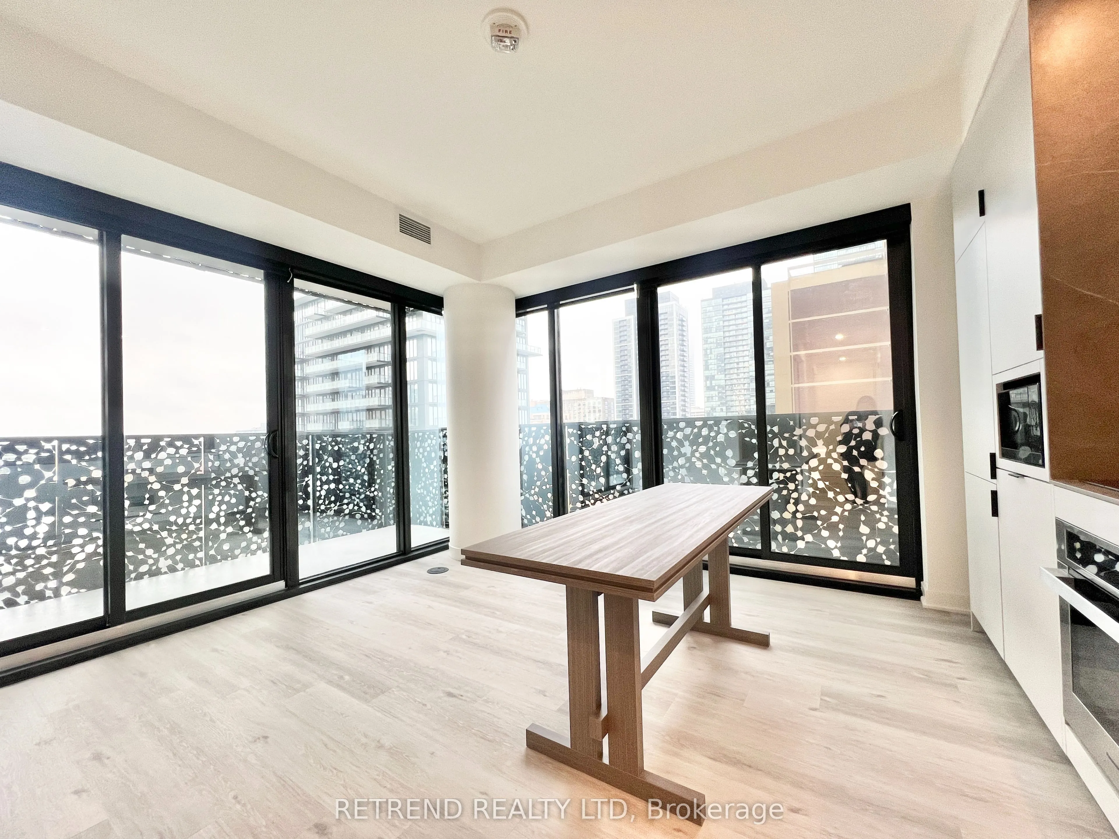 55 Charles Street E #1912