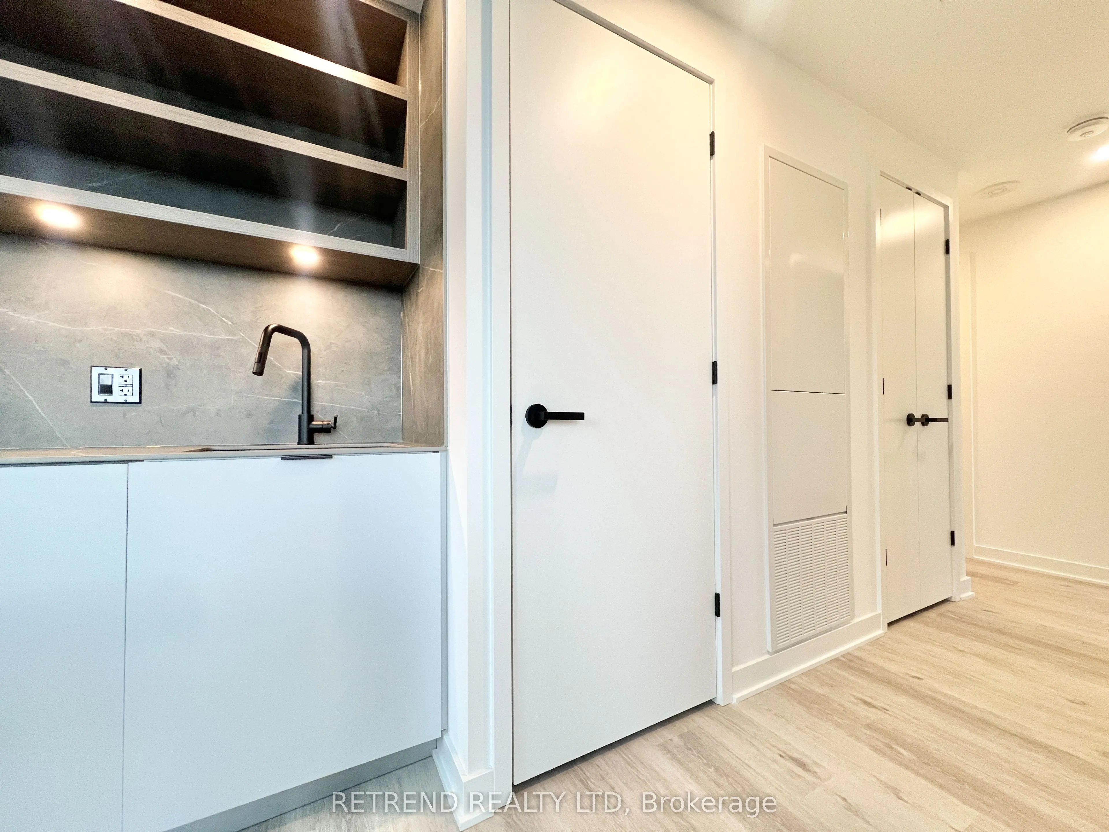 55 Charles Street E #1912