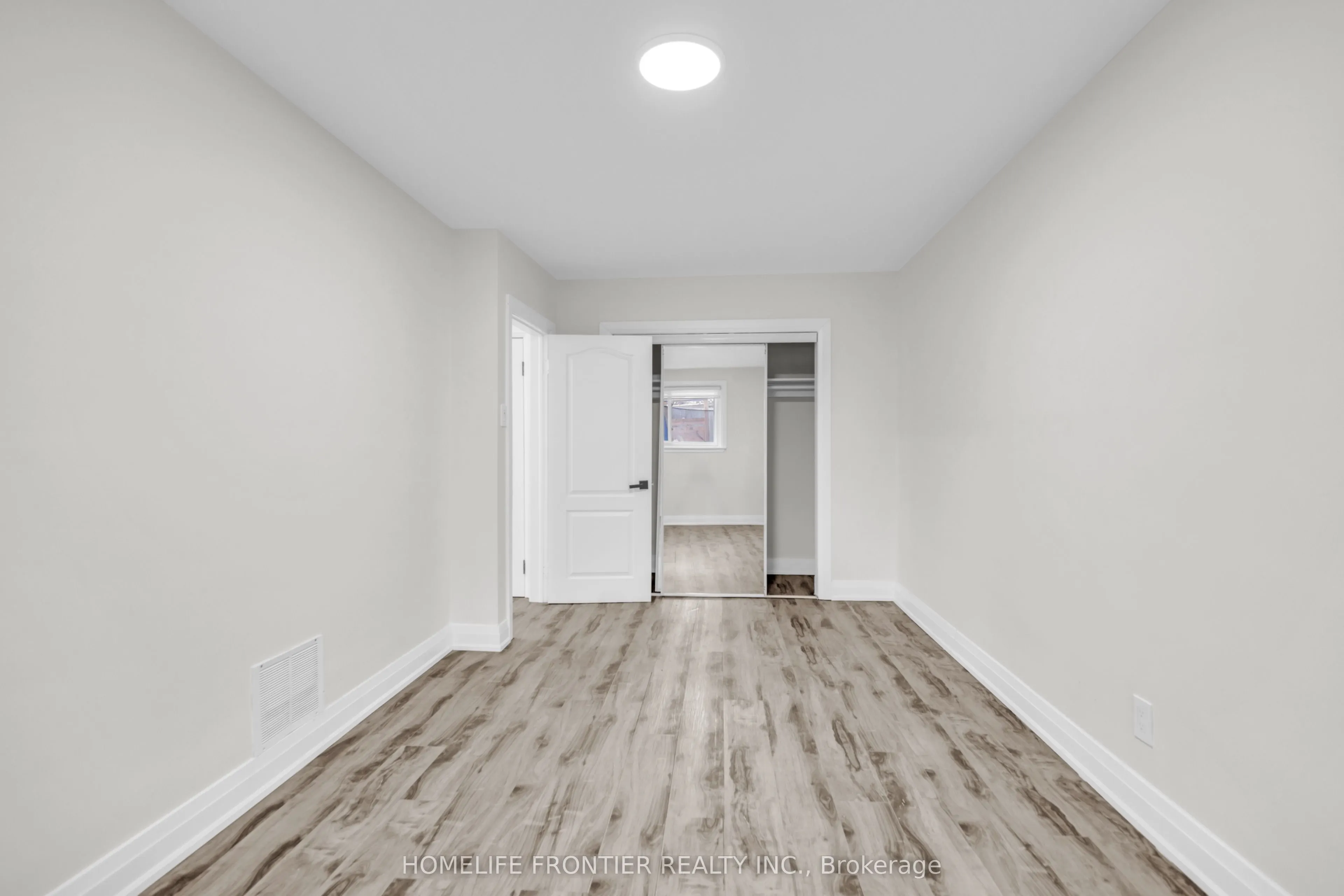 61 Sundial Crescent