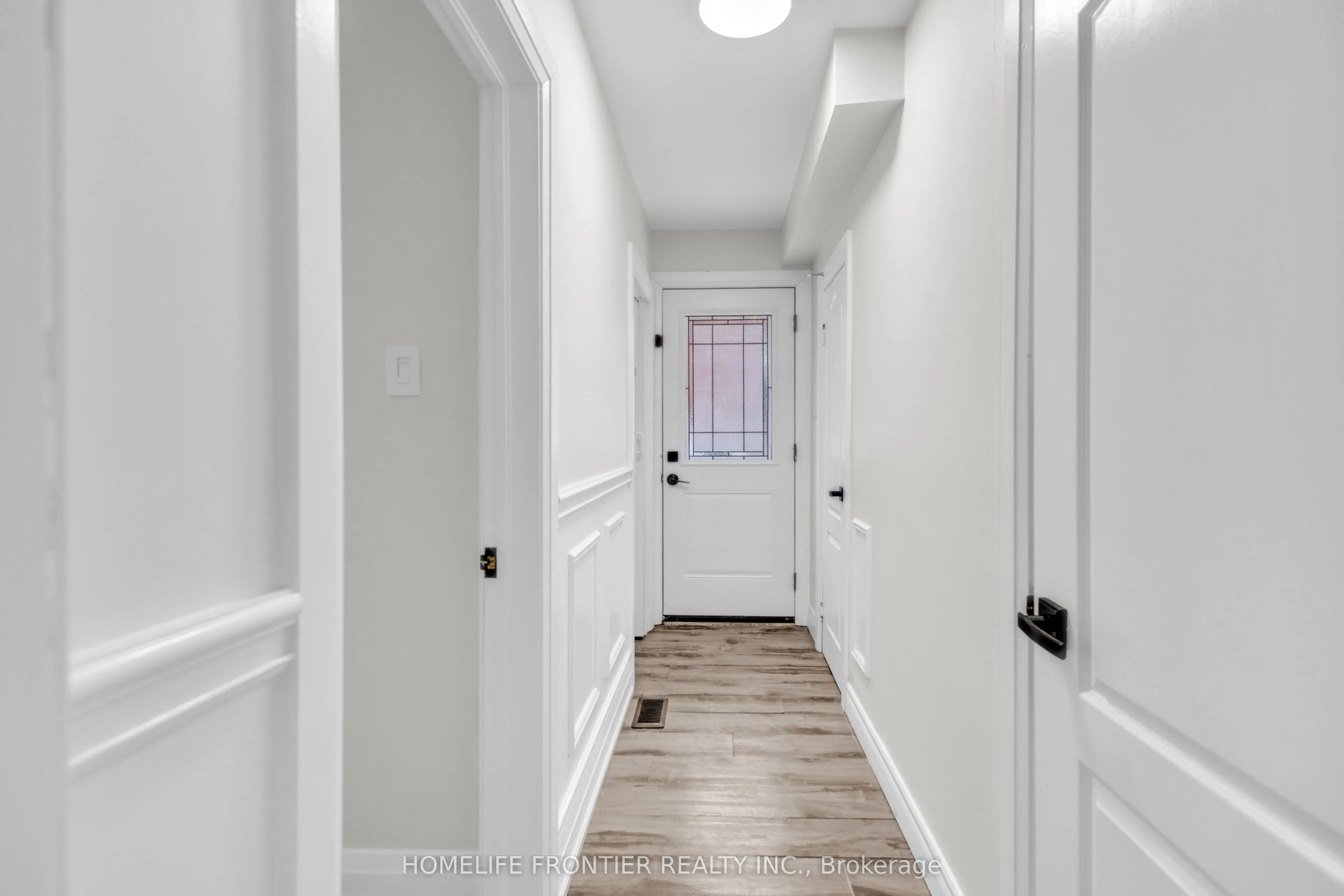 61 Sundial Crescent