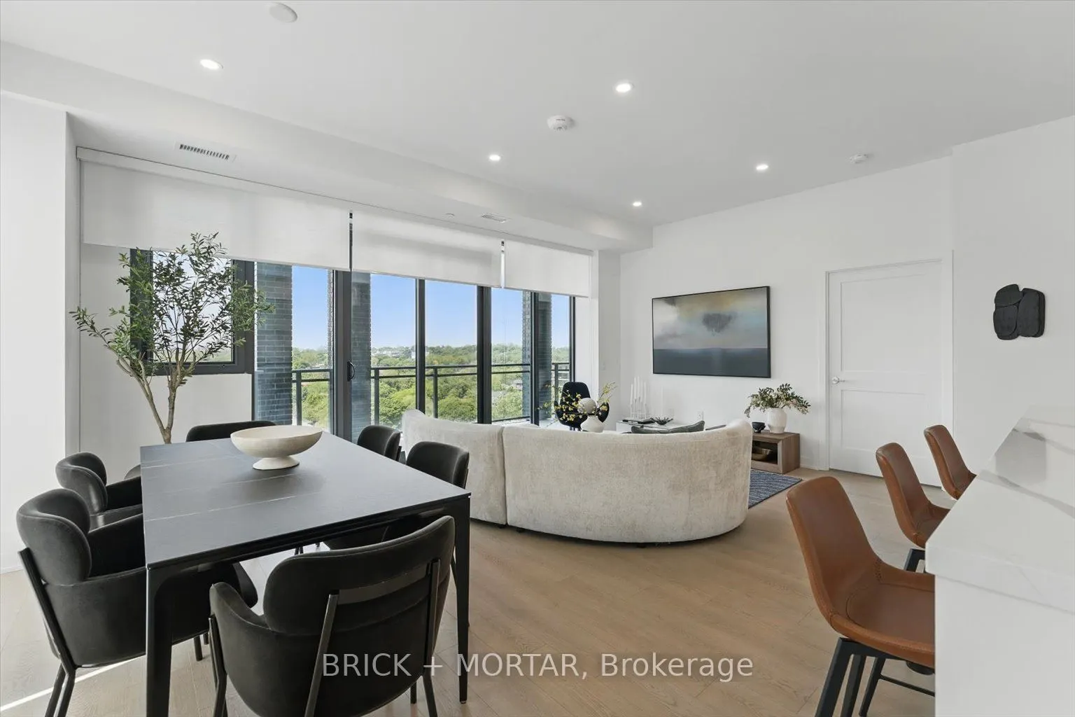 1 Hillsdale Avenue W #1006