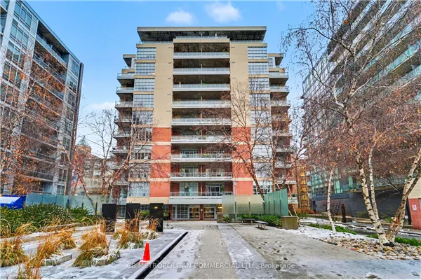 23 Brant Street #908